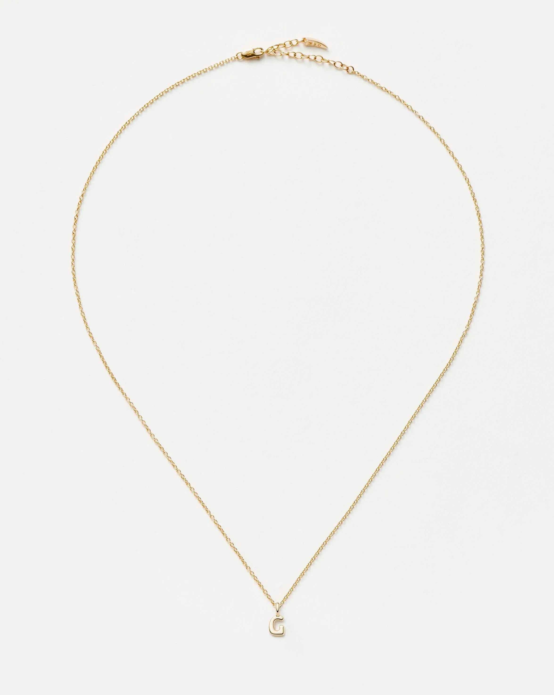 MISSOMA Solid Gold Initial Mini Pendant G kaulakoru kulta