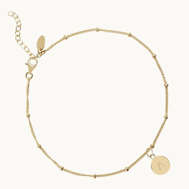 Muru Jewellery Mini Disc Initial nilkkakoru kulta kaiverrettava