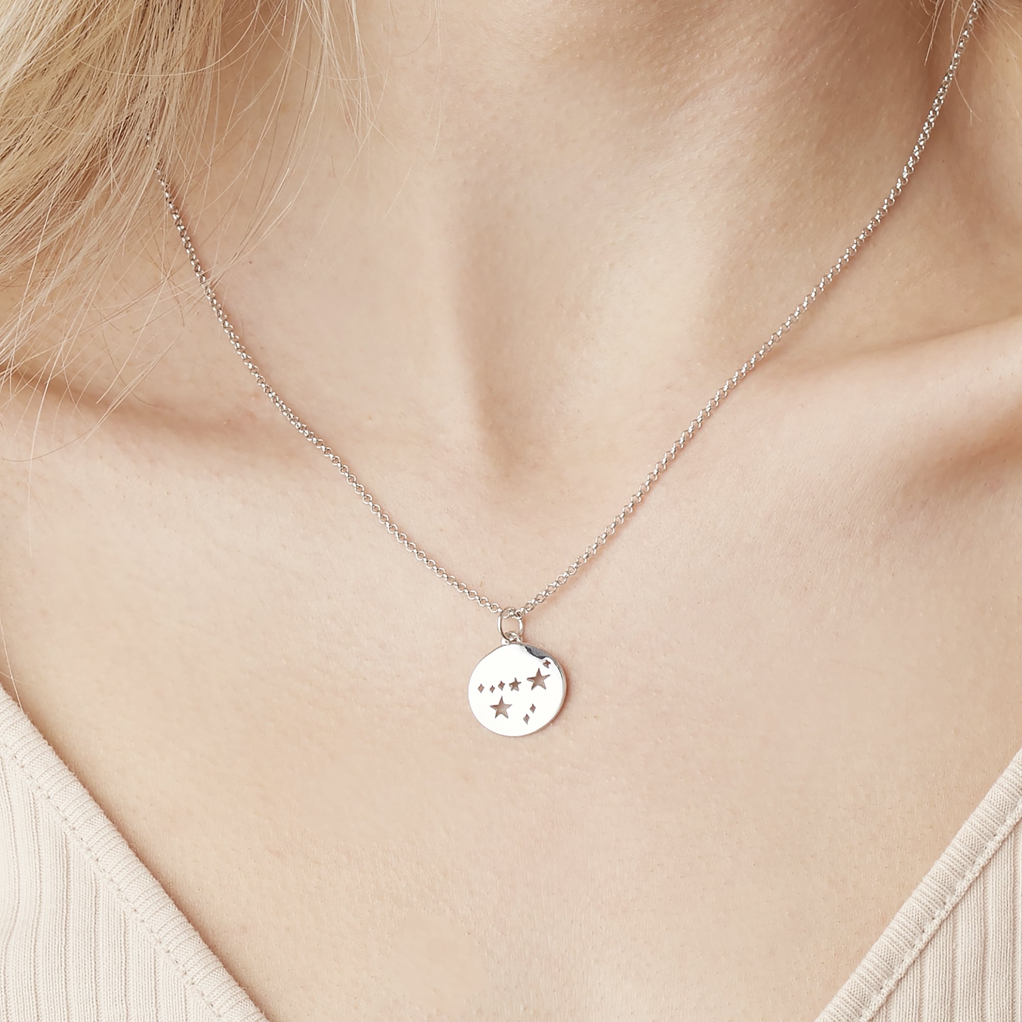 Muru Capricorn Star Sign kaulakoru hopea kauris