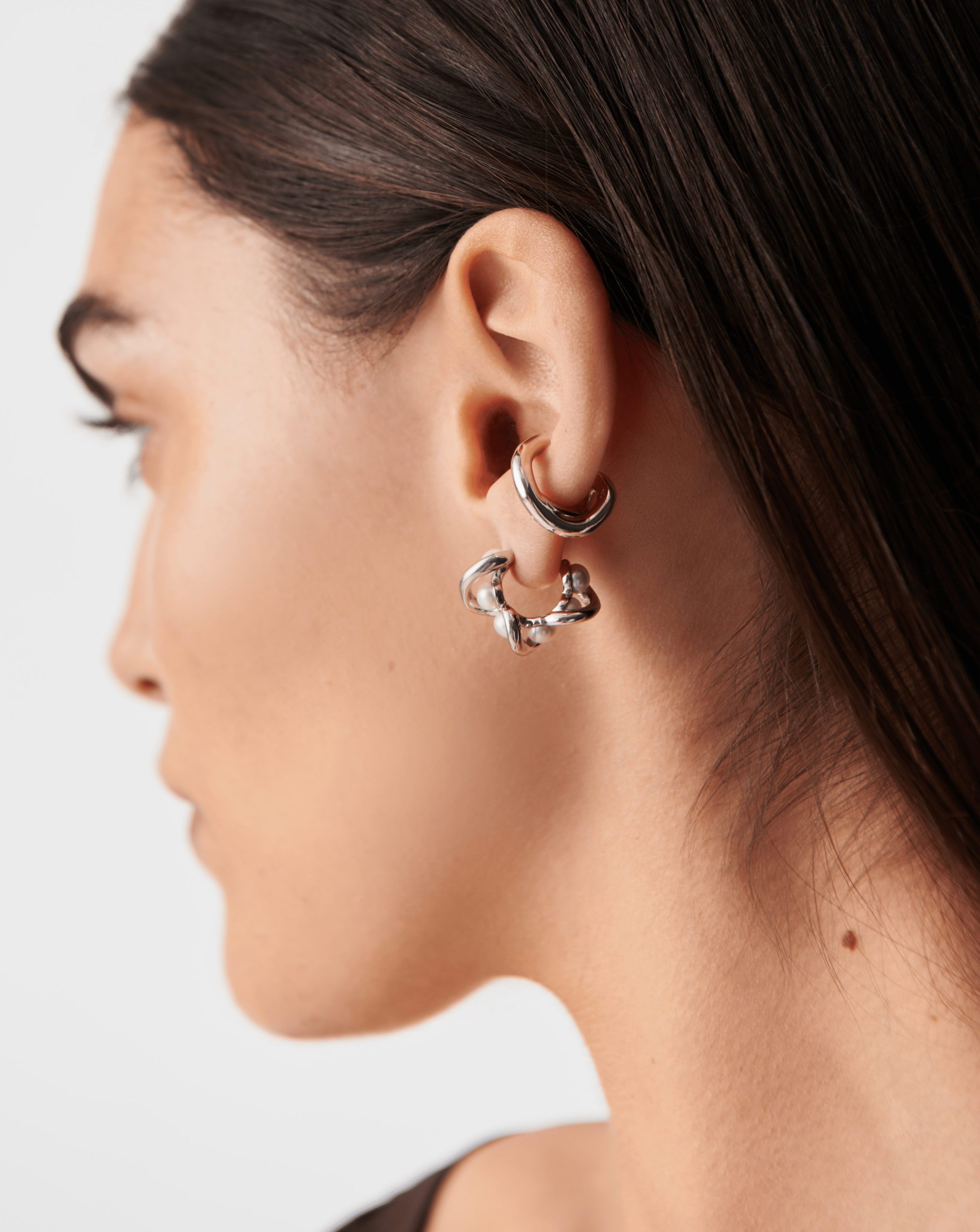 Missoma Molten Ear Cuff korvamansetti hopea