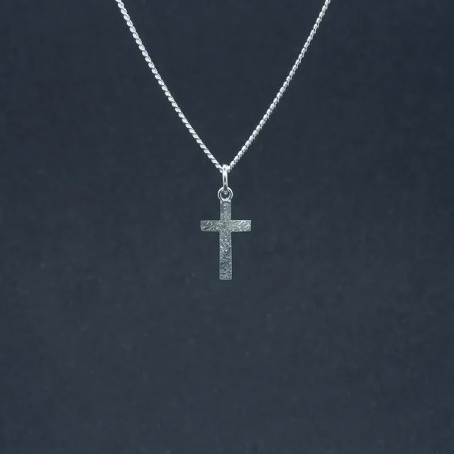 Valvimo Elämän virta ristikaulakoru hopea XS 45 cm