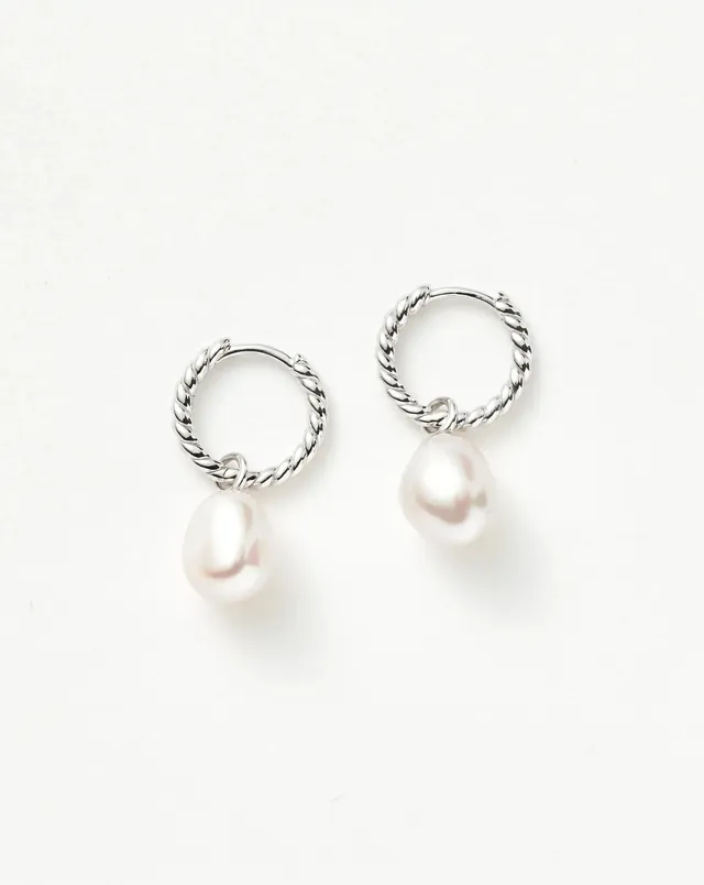 Missoma Pearl Twisted Drop korvakorut helmi hopea