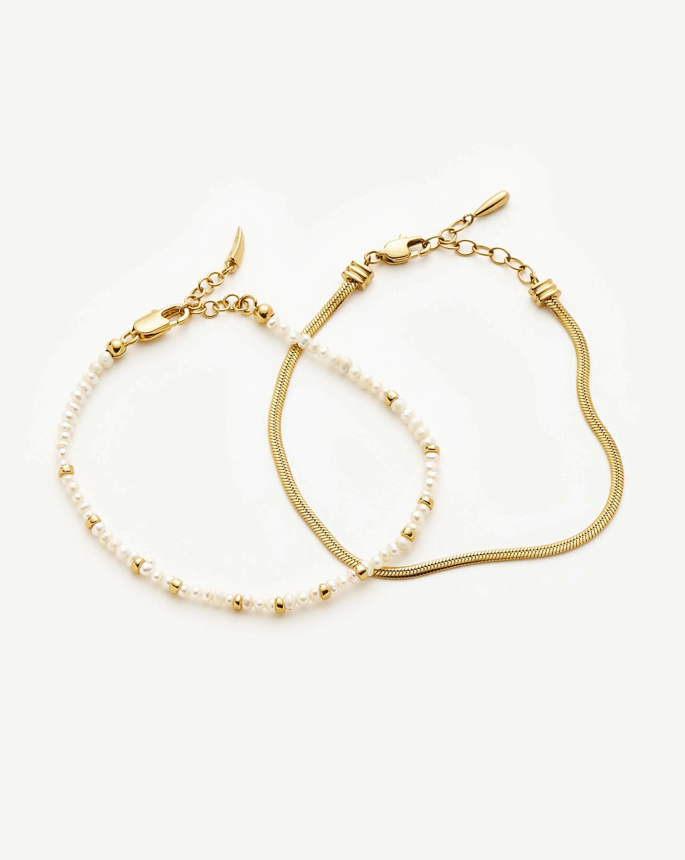 Missoma Everyday Pearl rannekorusetti kulta S/M