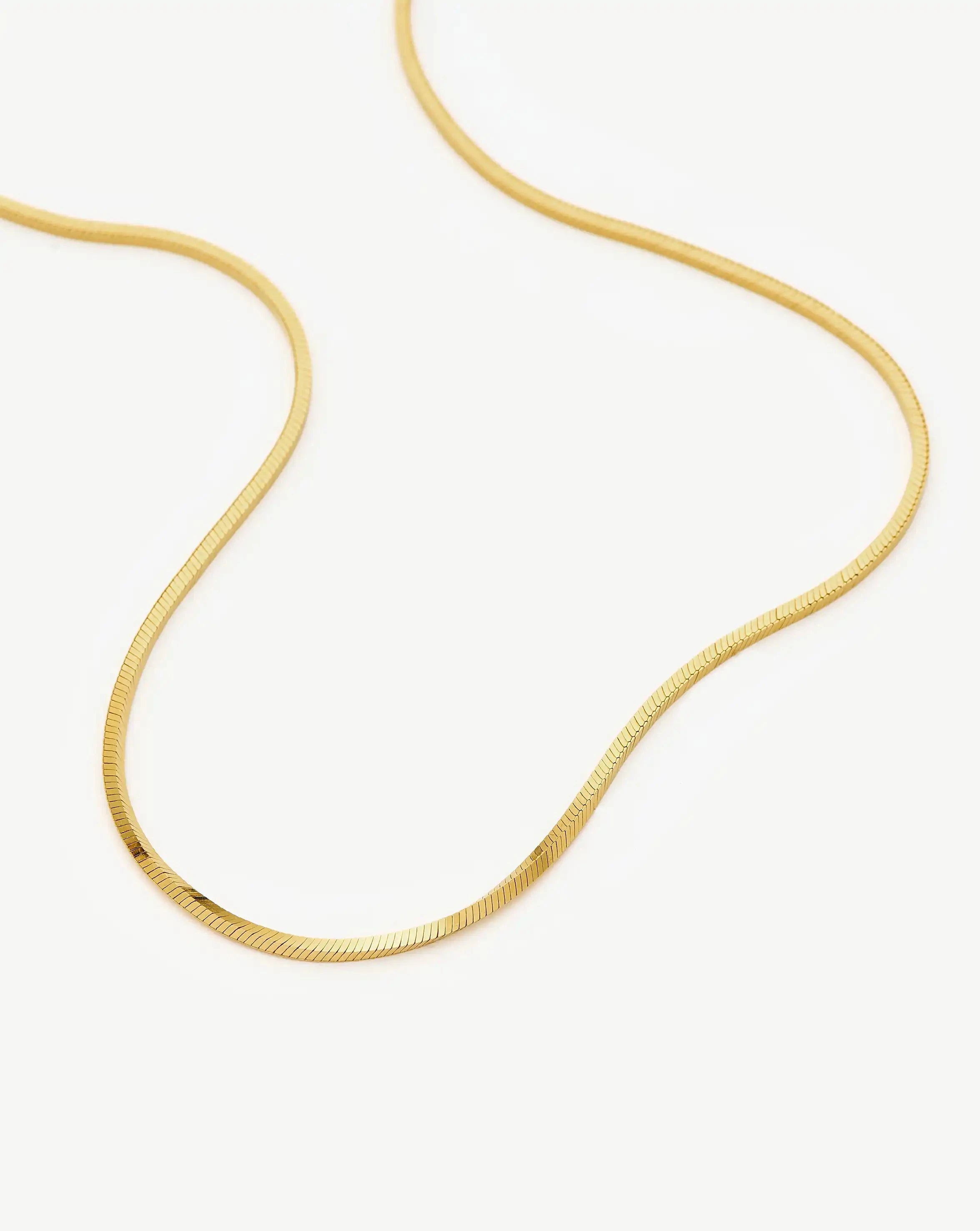 MISSOMA Lucy Williams Short Square Snake Chain kaulakoru kulta