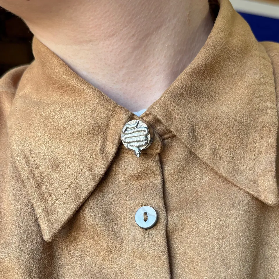 ONKO Jewellery Serpent nappikoru paitaan