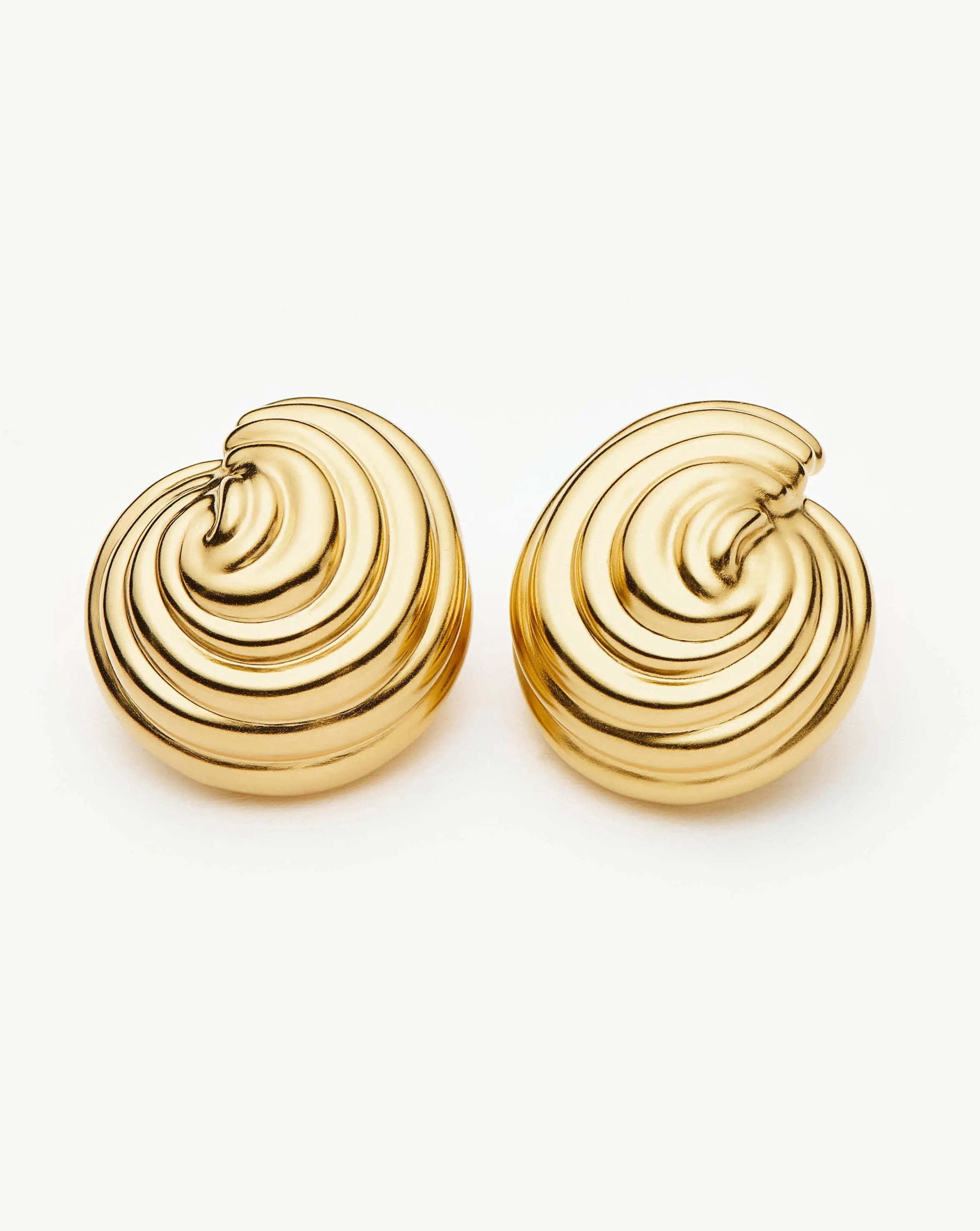 Missoma Spiral Dome nappikorvakorut oversize kulta