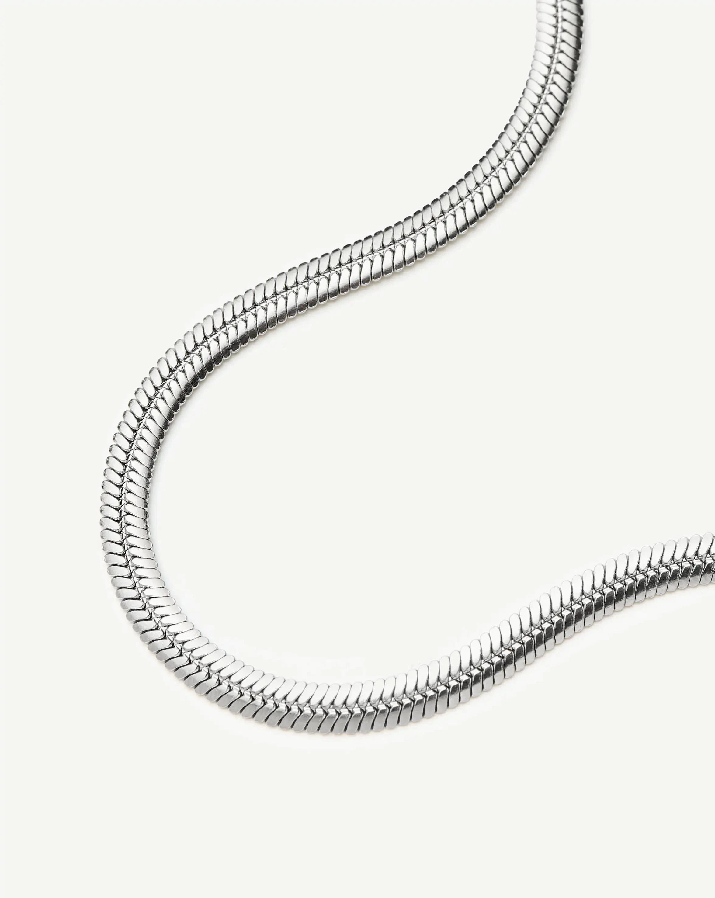 Missoma Classic Snake Chain kaulakoru 45 cm hopea