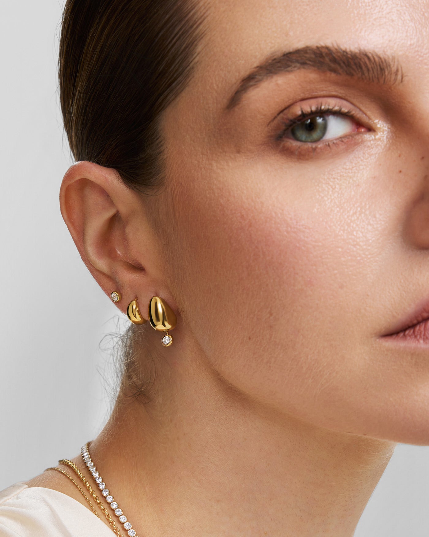Ania Haie Wanderer Organic Dome Pebble nappikorvakorut kulta