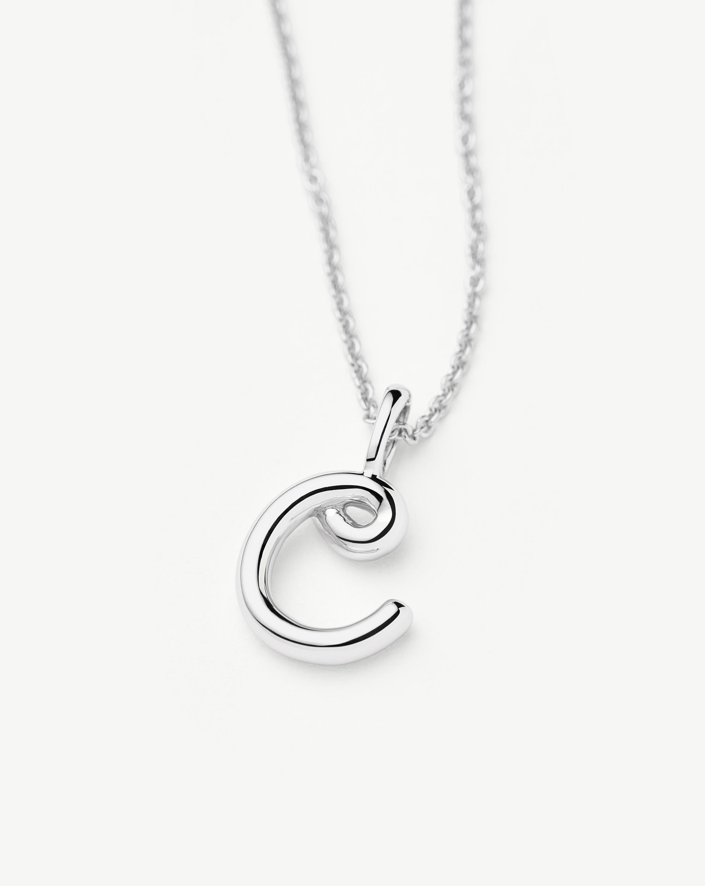 Missoma Curly Molten Mini Initial C kaulakoru hopea