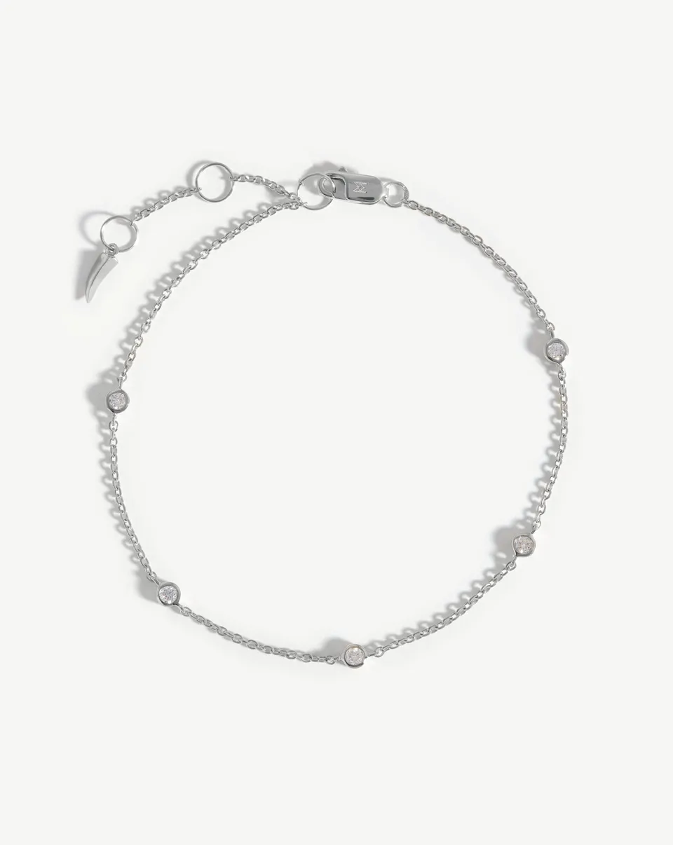 Missoma Floating Diamond rannekoru valkokulta timantti