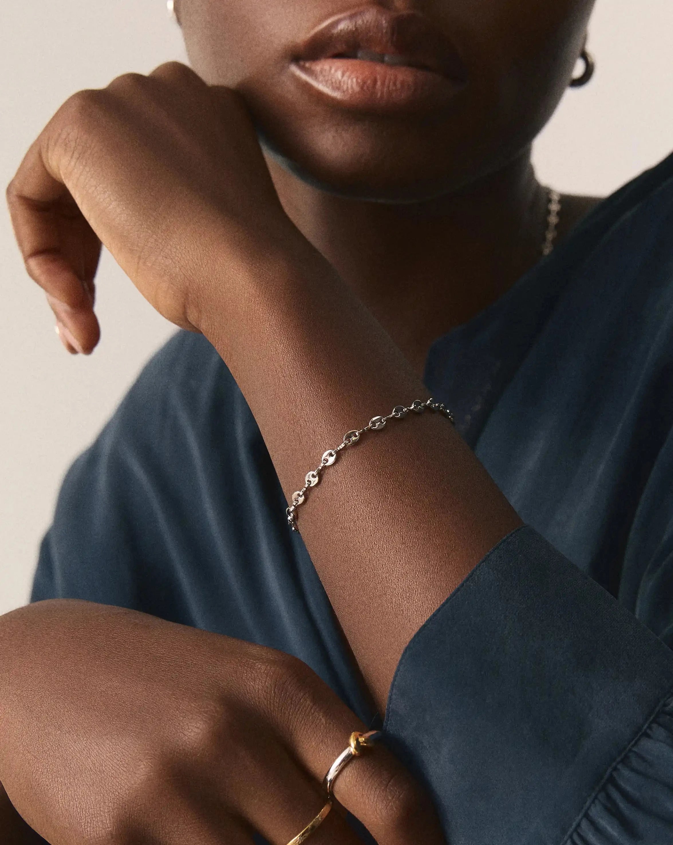 Missoma Silver Jewellery joulukalenteri hopeoitu korusetti