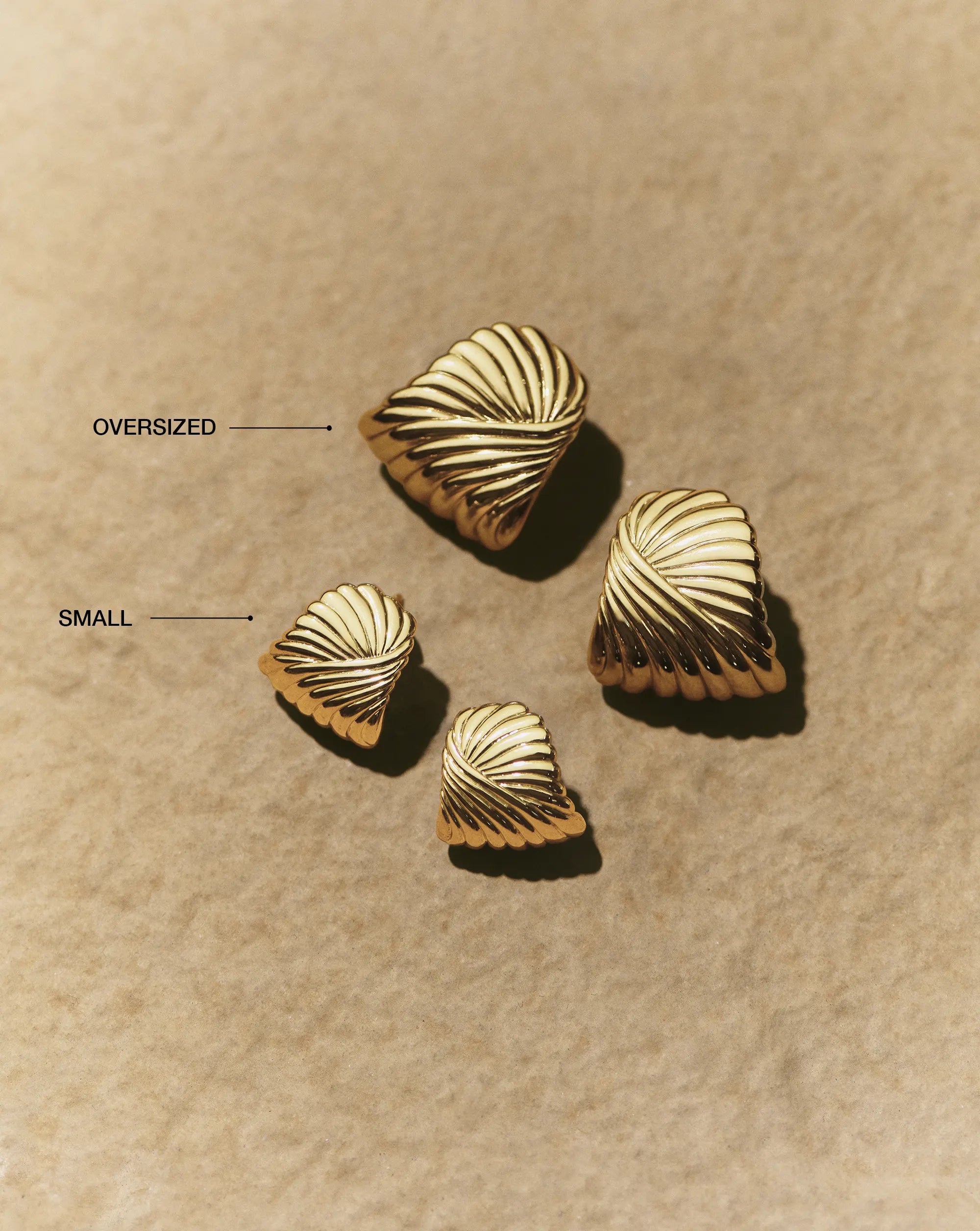 Missoma Ripple nappikorvakorut kullattu