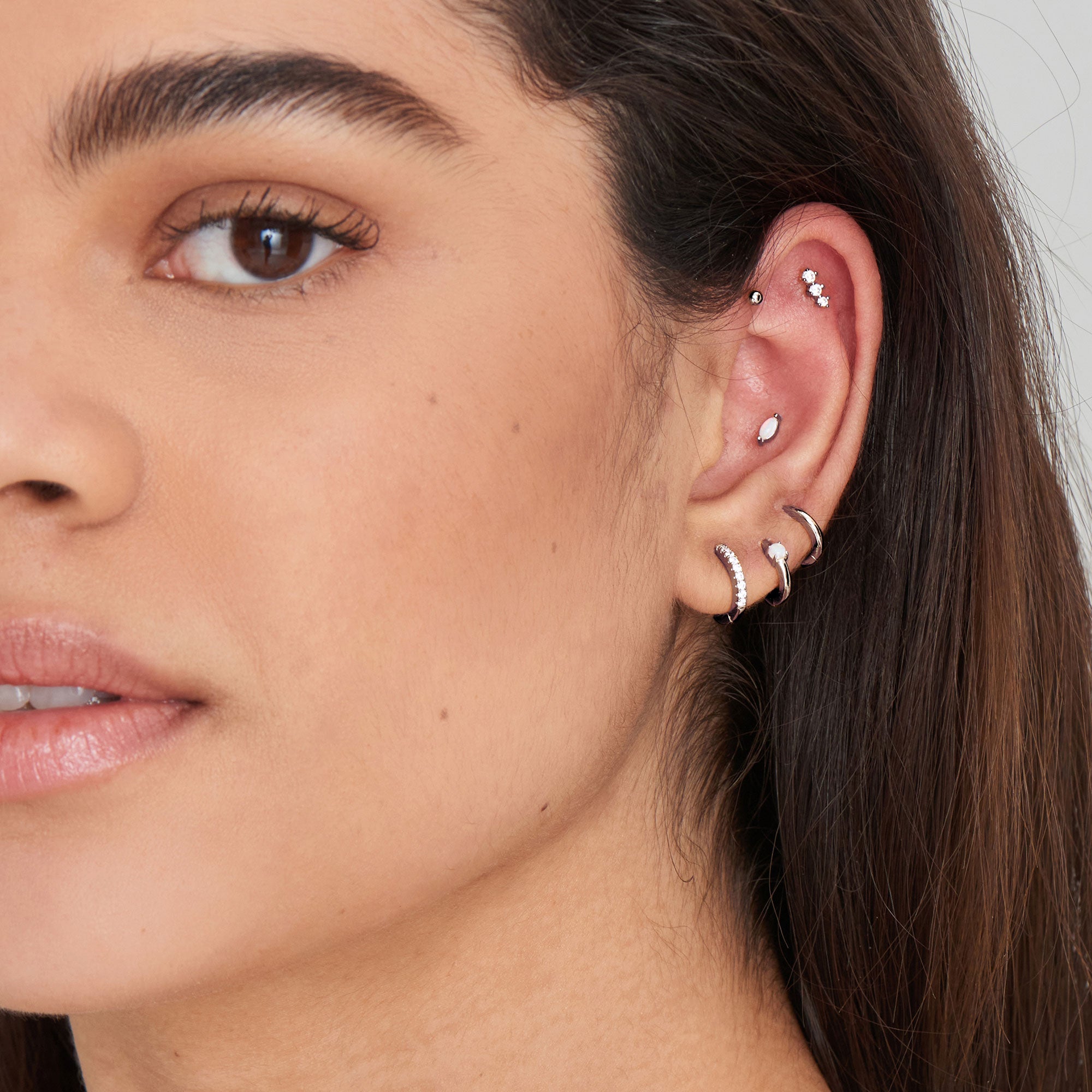 Ania Haie Sparkle Huggie hoop-korvakorut hopea 12 mm zirkonia