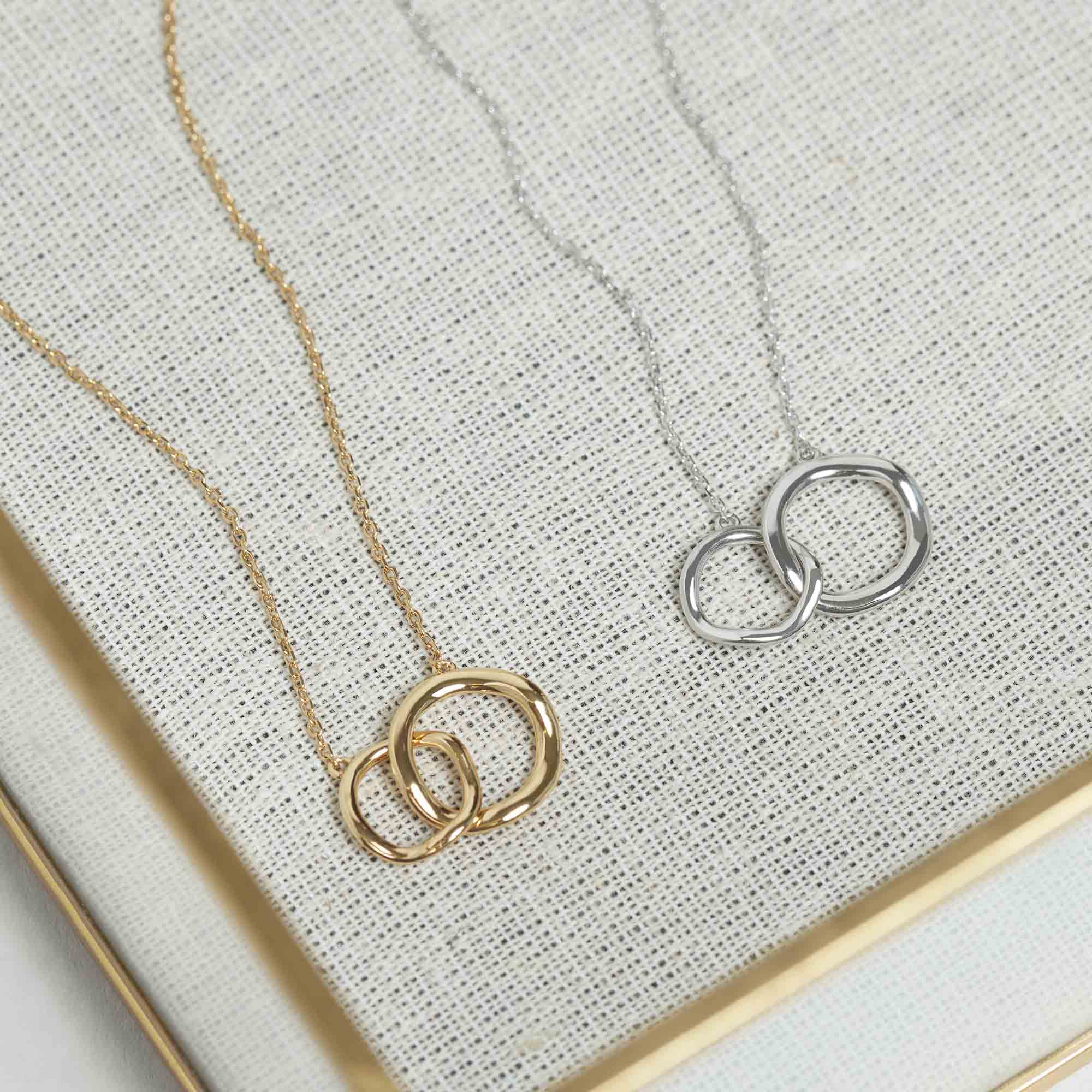 Muru Jewellery Connected kaulakoru hopea lenkkiketju