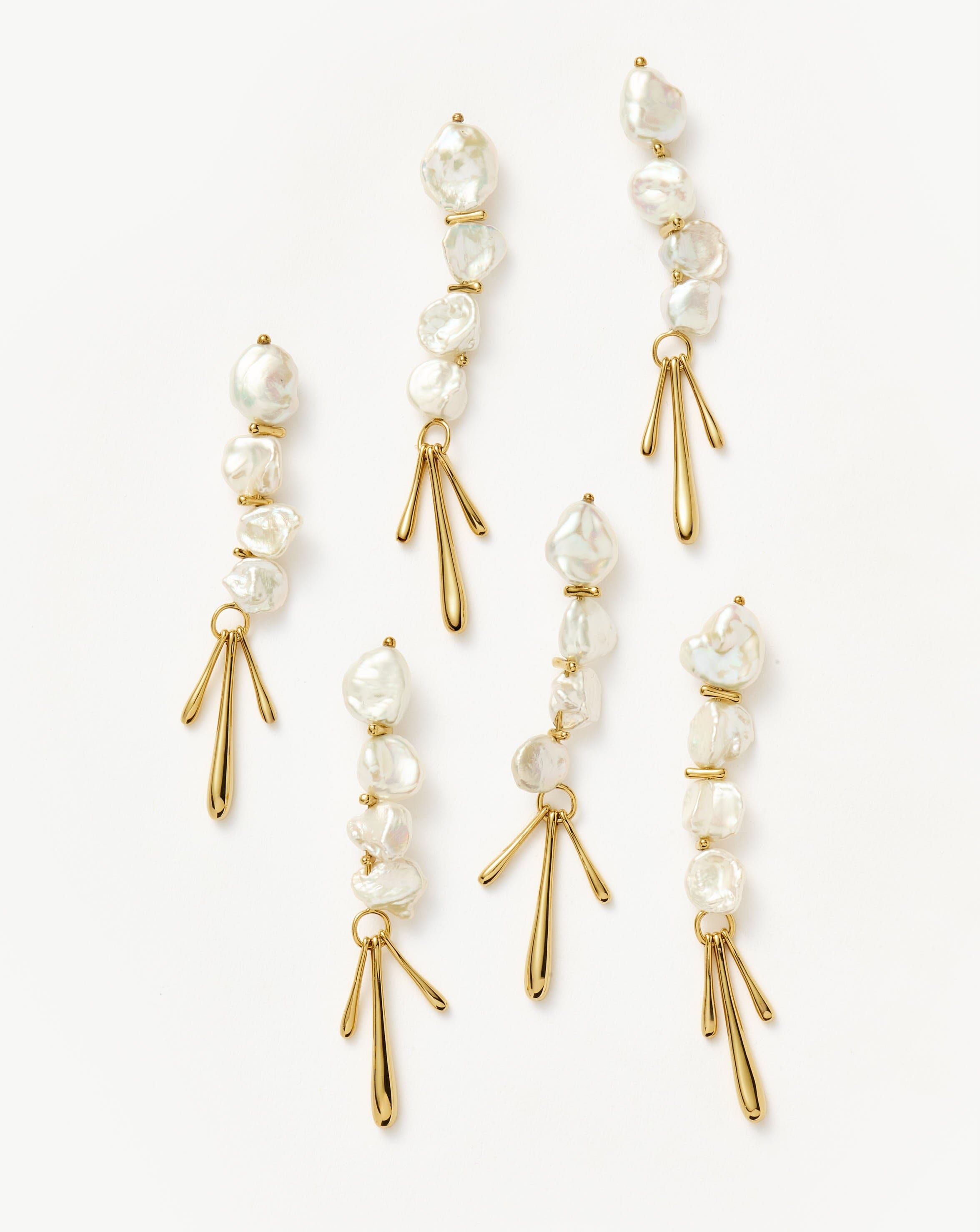 Missoma Keshi Pearl Drop korvakorut kulta helmi 70 mm