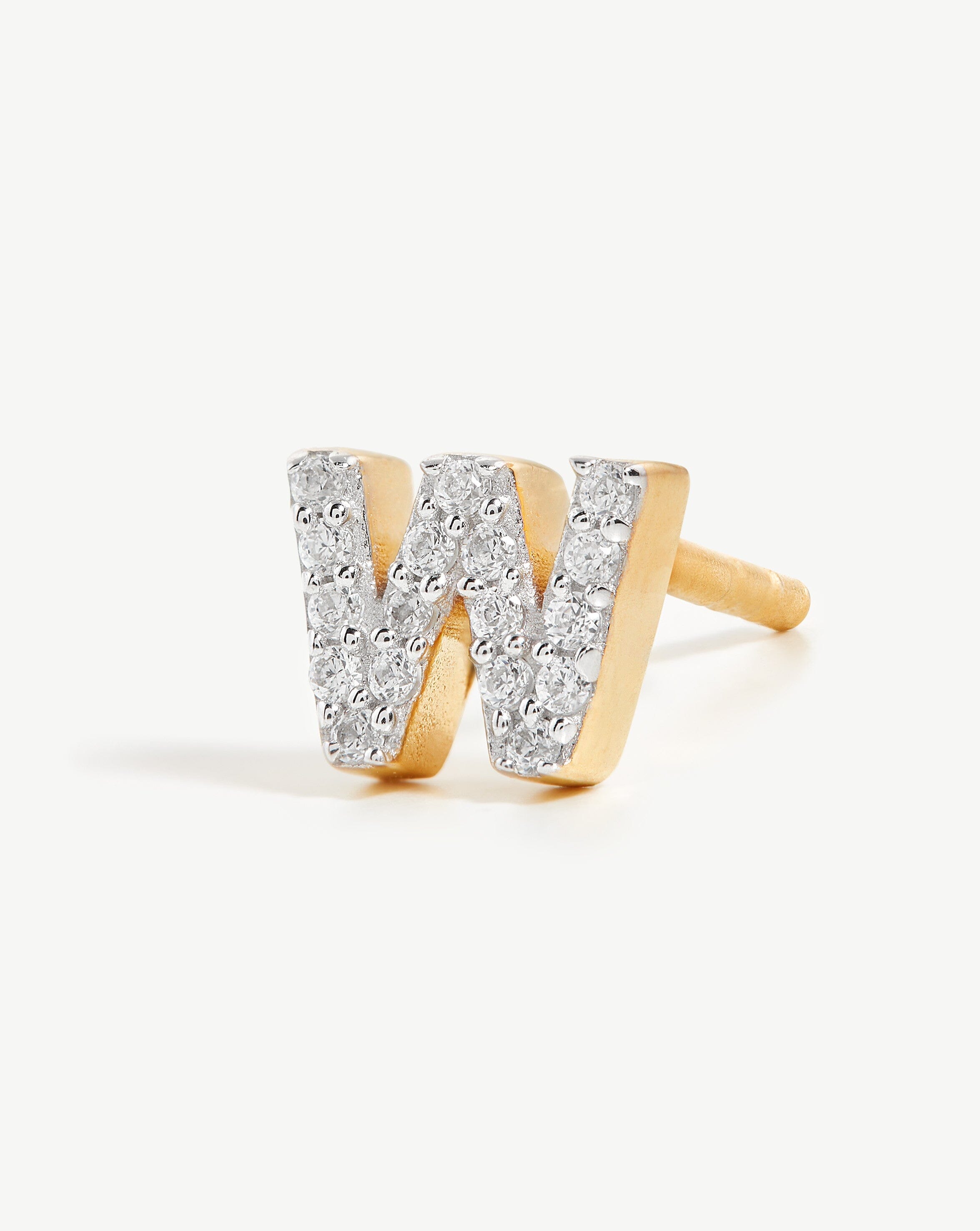 Missoma Pave Initial nappikorvakoru W kulta