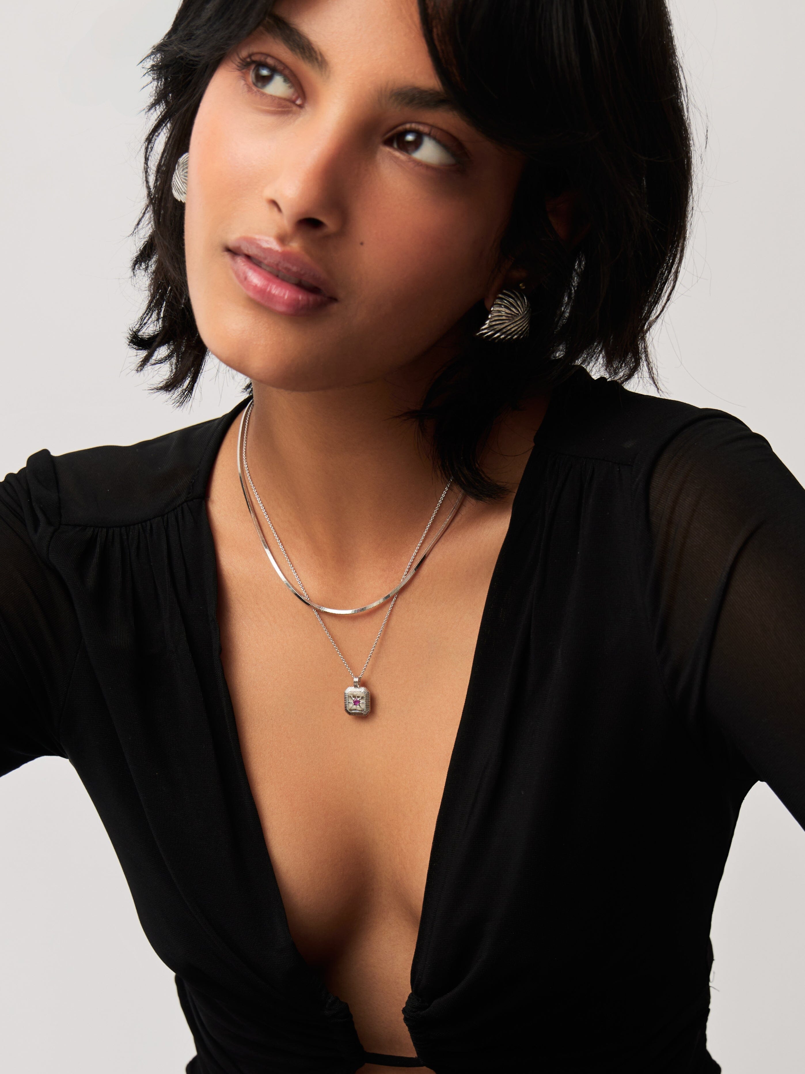 Missoma October Birthstone riipus kaulakoru hopea pinkki turmaliini