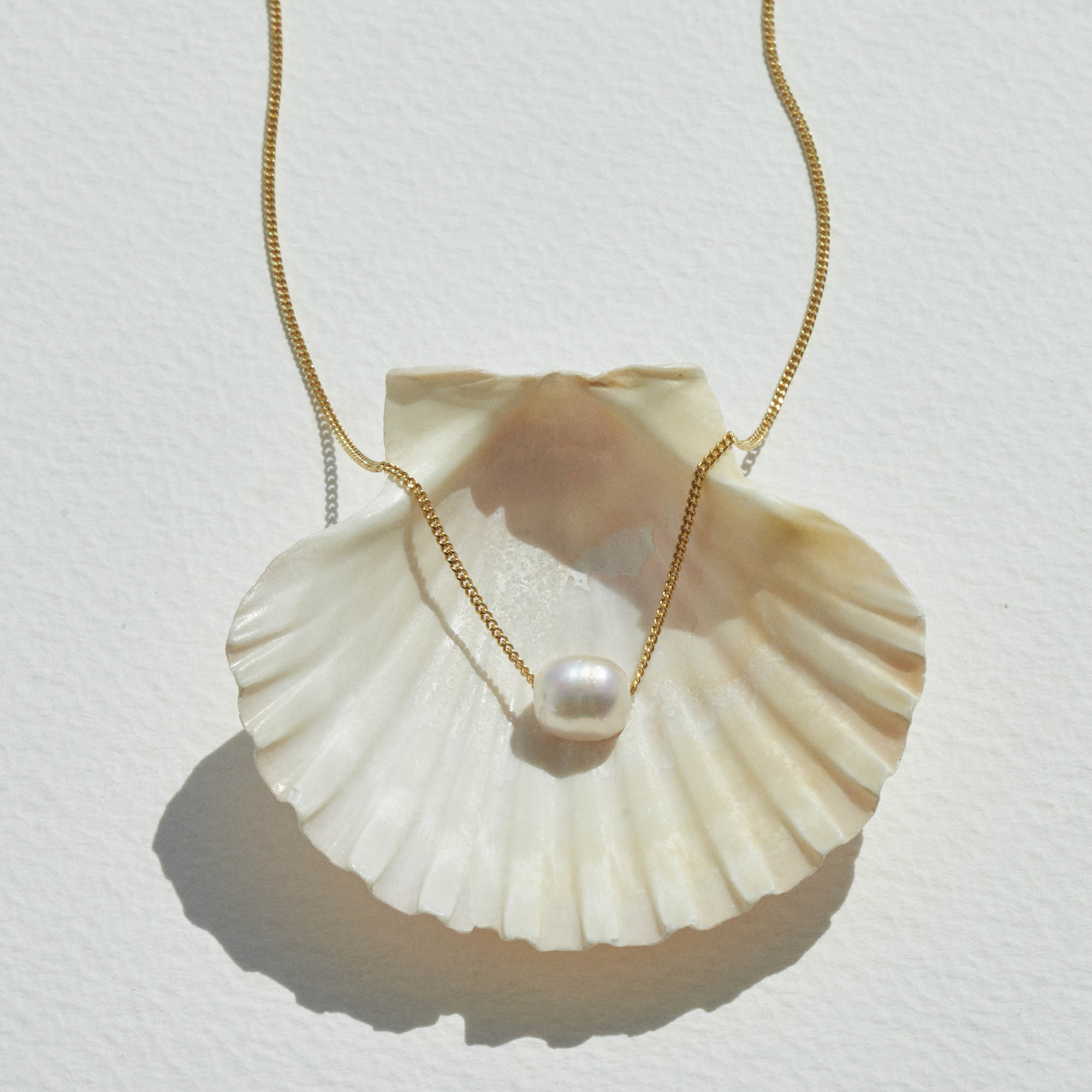 Muru One Of A Kind helmikaulakoru kulta 18"