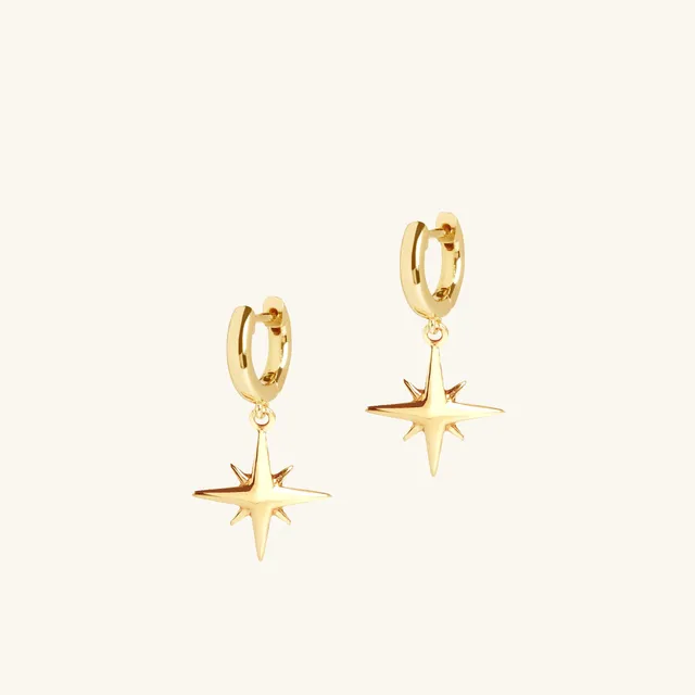 Muru Star Huggie Hoop Earrings rengaskorvakorut kulta tähti