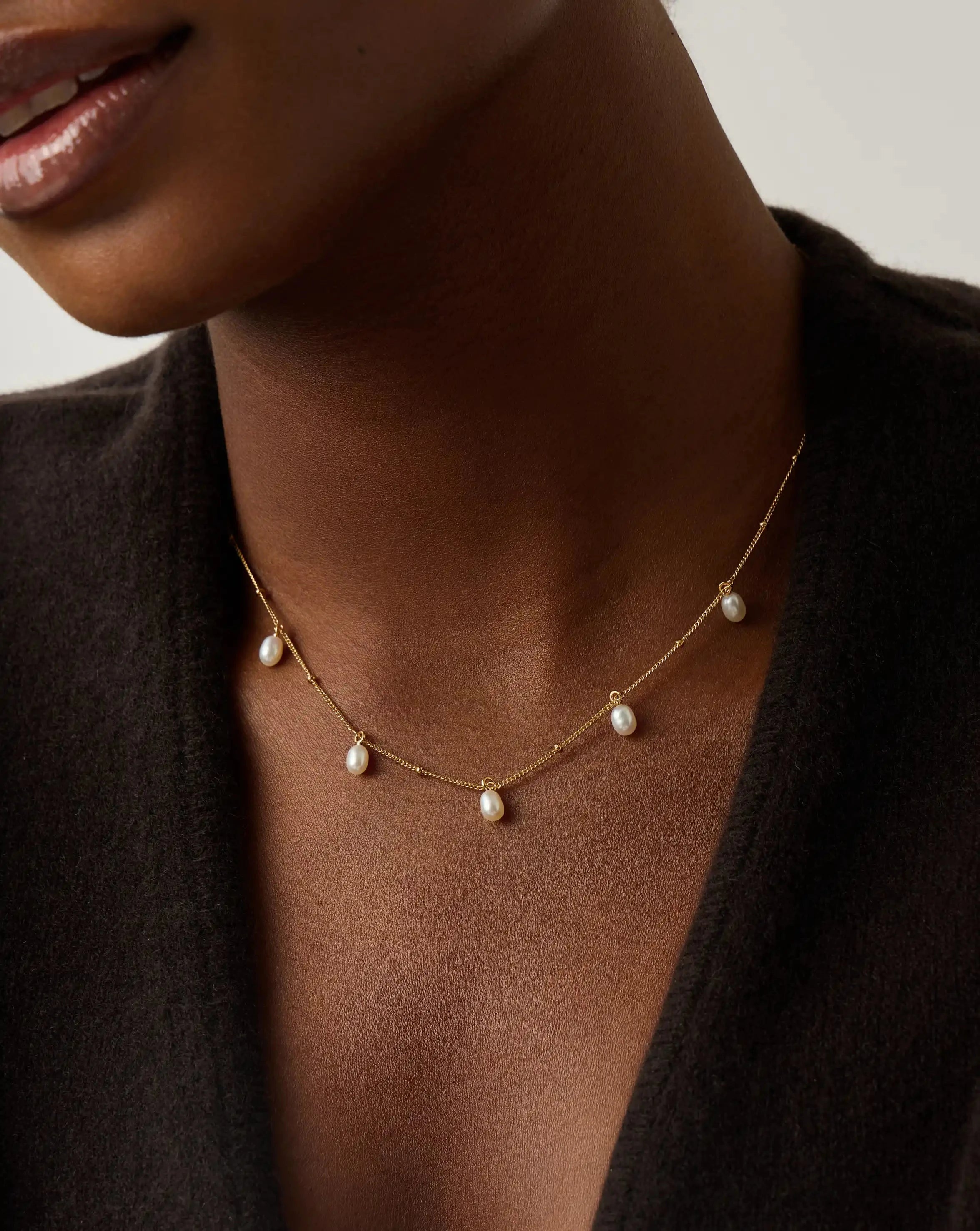 Missoma Baya Baroque choker kaulakoru kultavermeil helmi 42cm