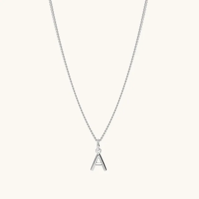 Muru Jewellery Little Love Letter kaulakoru hopea kirjain
