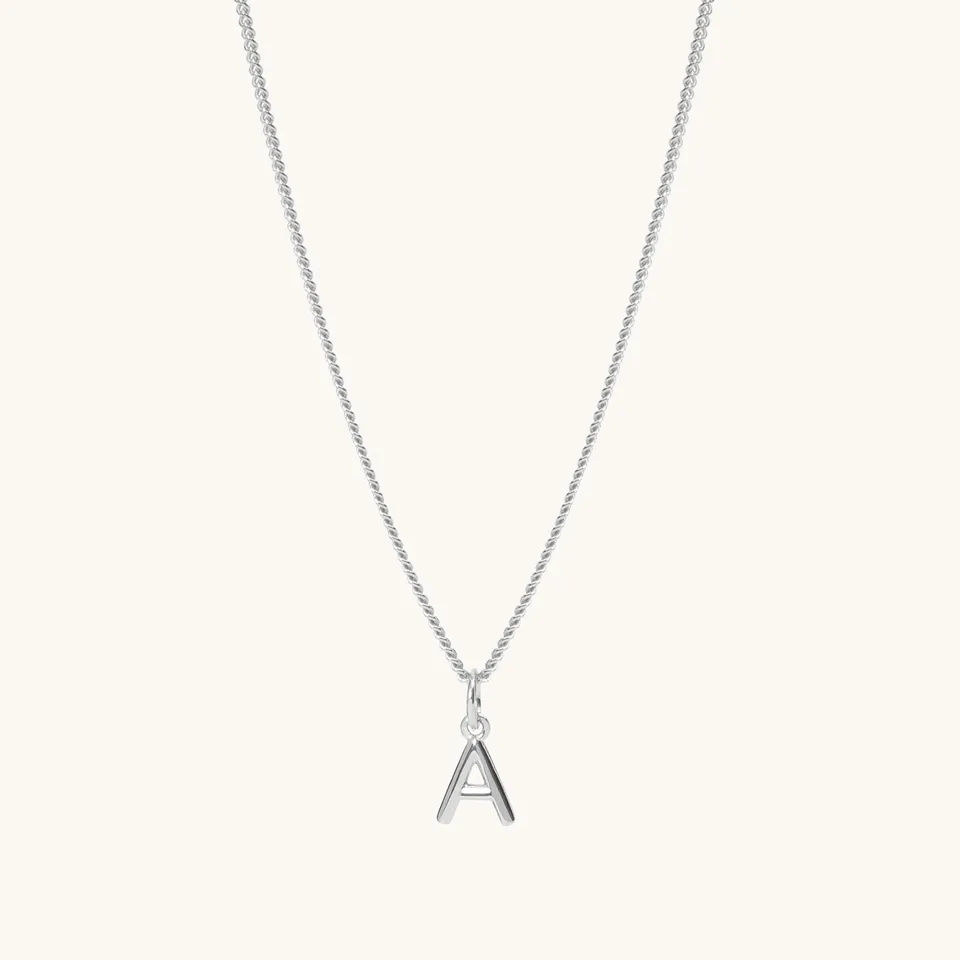 Muru Jewellery Little Love Letter kaulakoru hopea kirjain