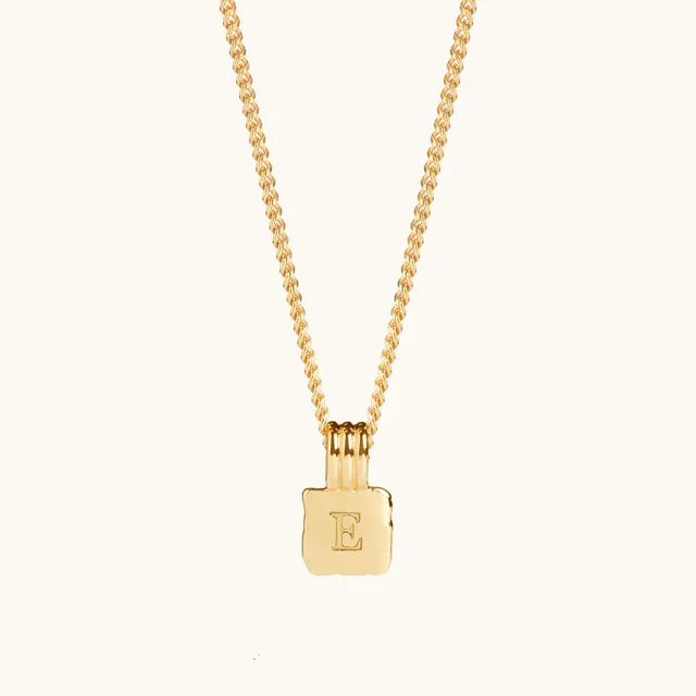 Muru Jewellery Initial Square kaulakoru 16" kulta