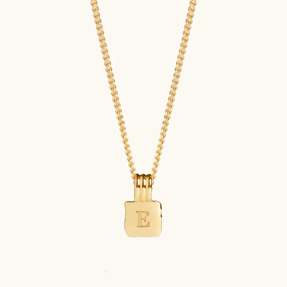 Muru Jewellery Initial Square kaulakoru 16" kulta