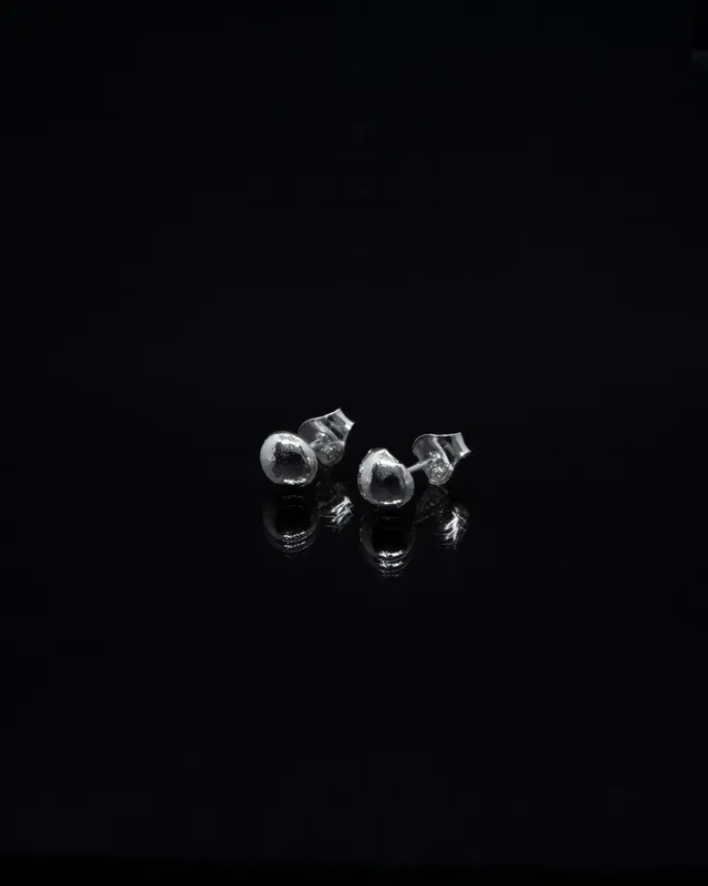 Valvimo Erilaiset nappikorvakorut hopea 004 6mm siro