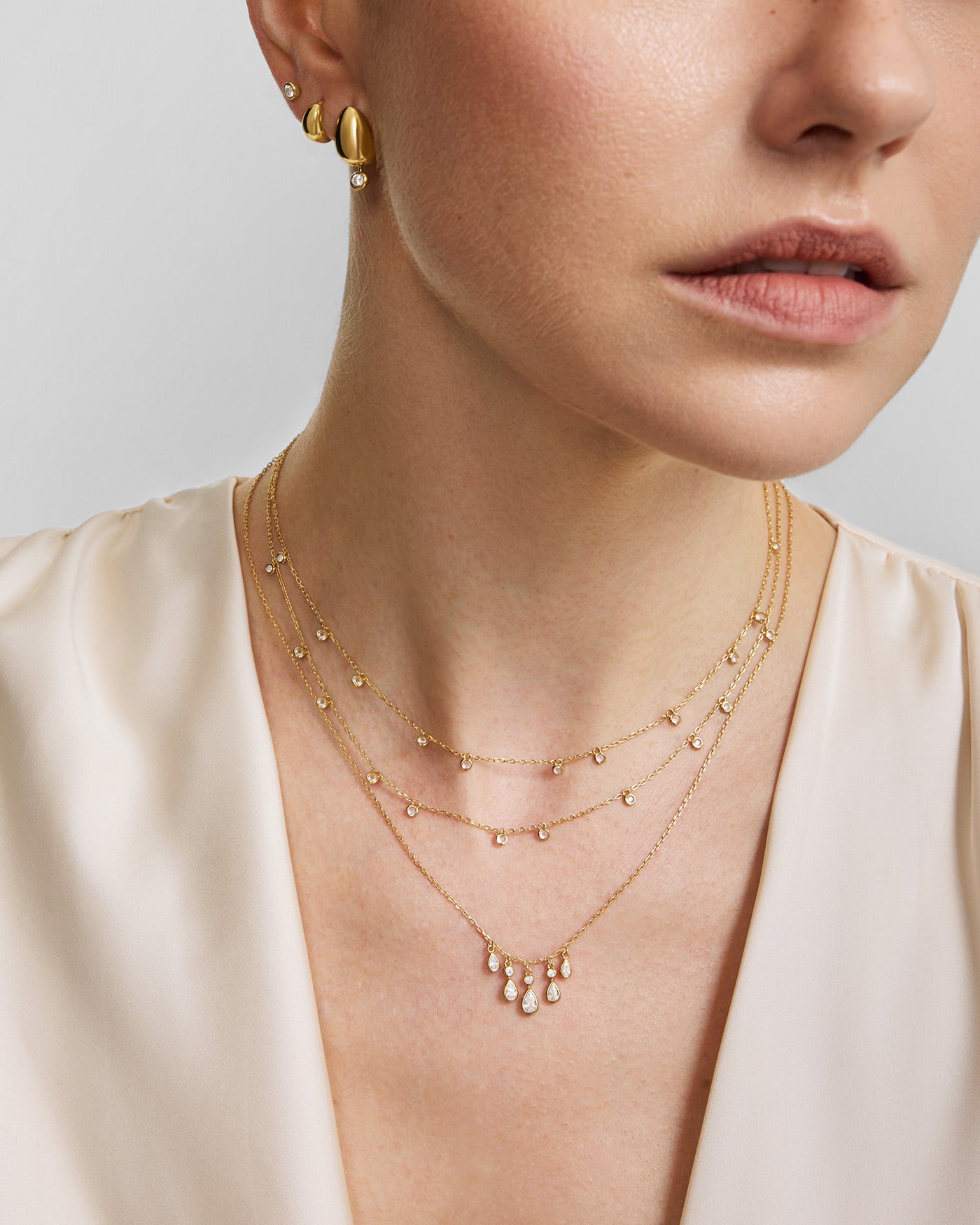 Ania Haie Bezel-Set Droplet kaulakoru kulta zirkonia