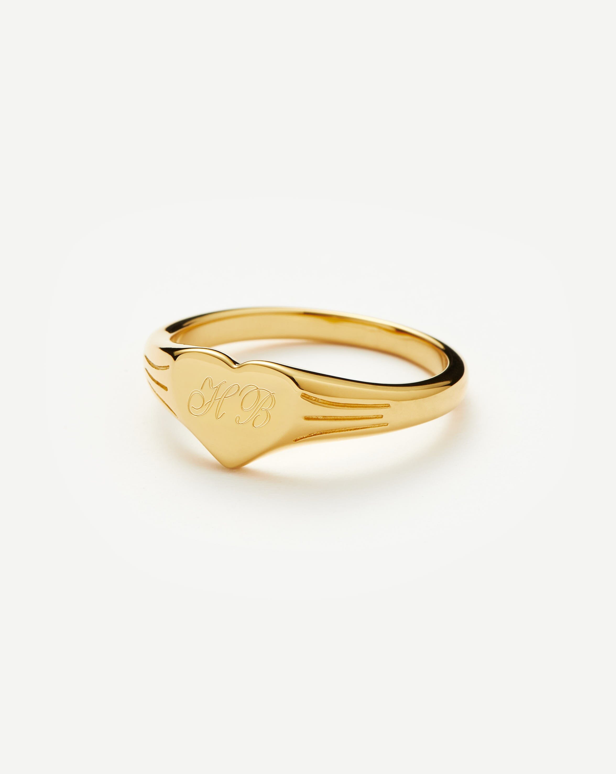 Missoma Engravable Heart sormus kulta kaiverrettava