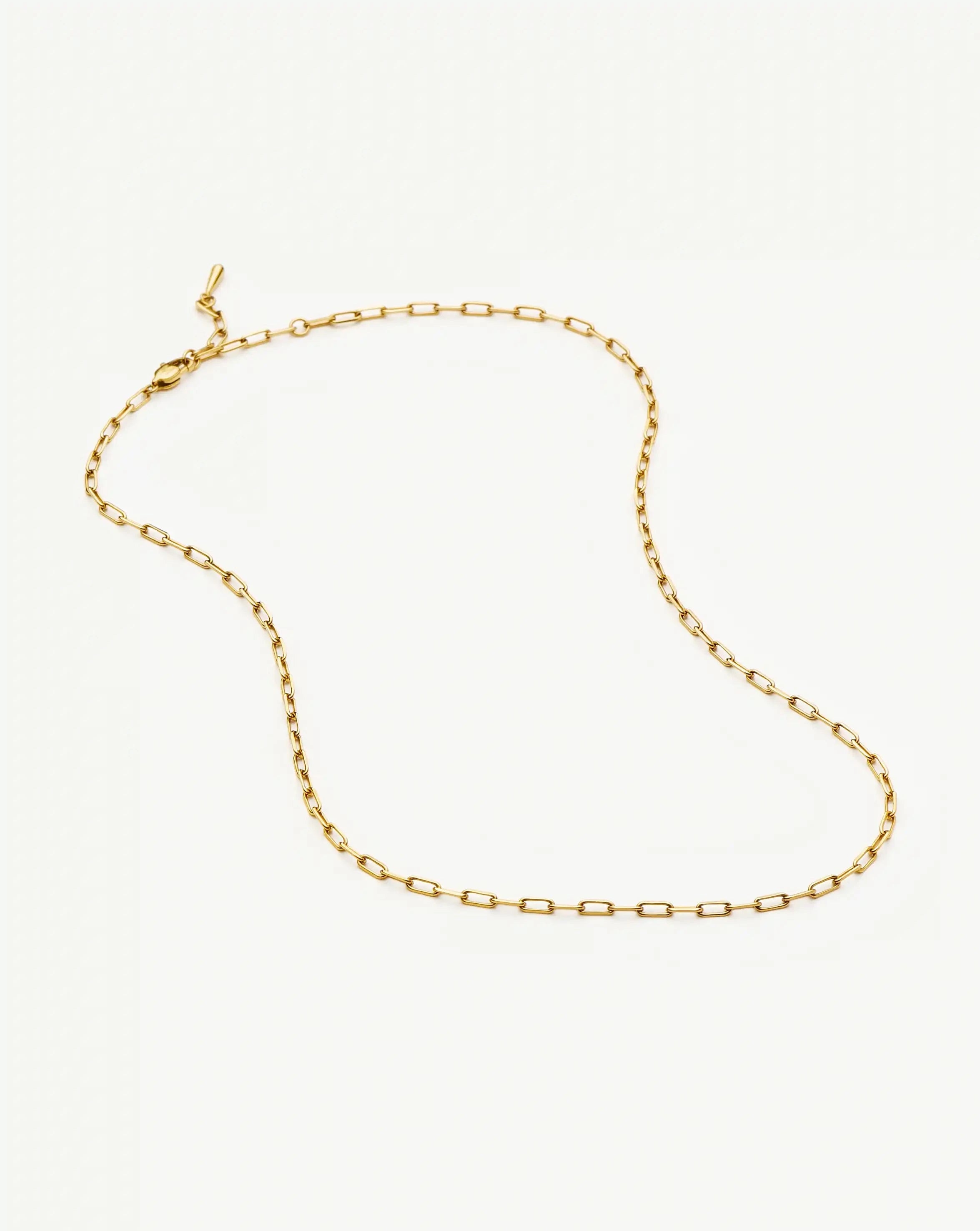 MISSOMA Mini Paperclip Chain ketjukaulakoru kulta 45cm