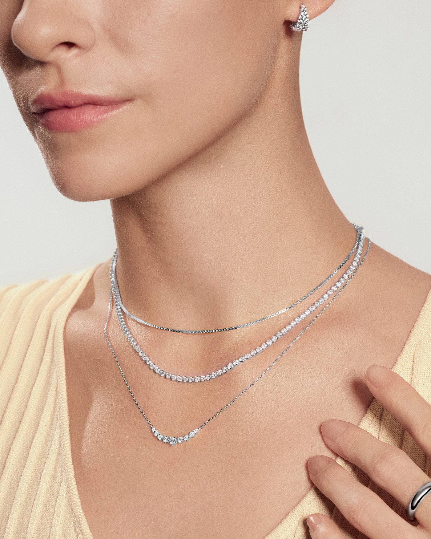 Ania Haie Wanderer Half-Bezel tenniskaulakoru hopea zirkonia