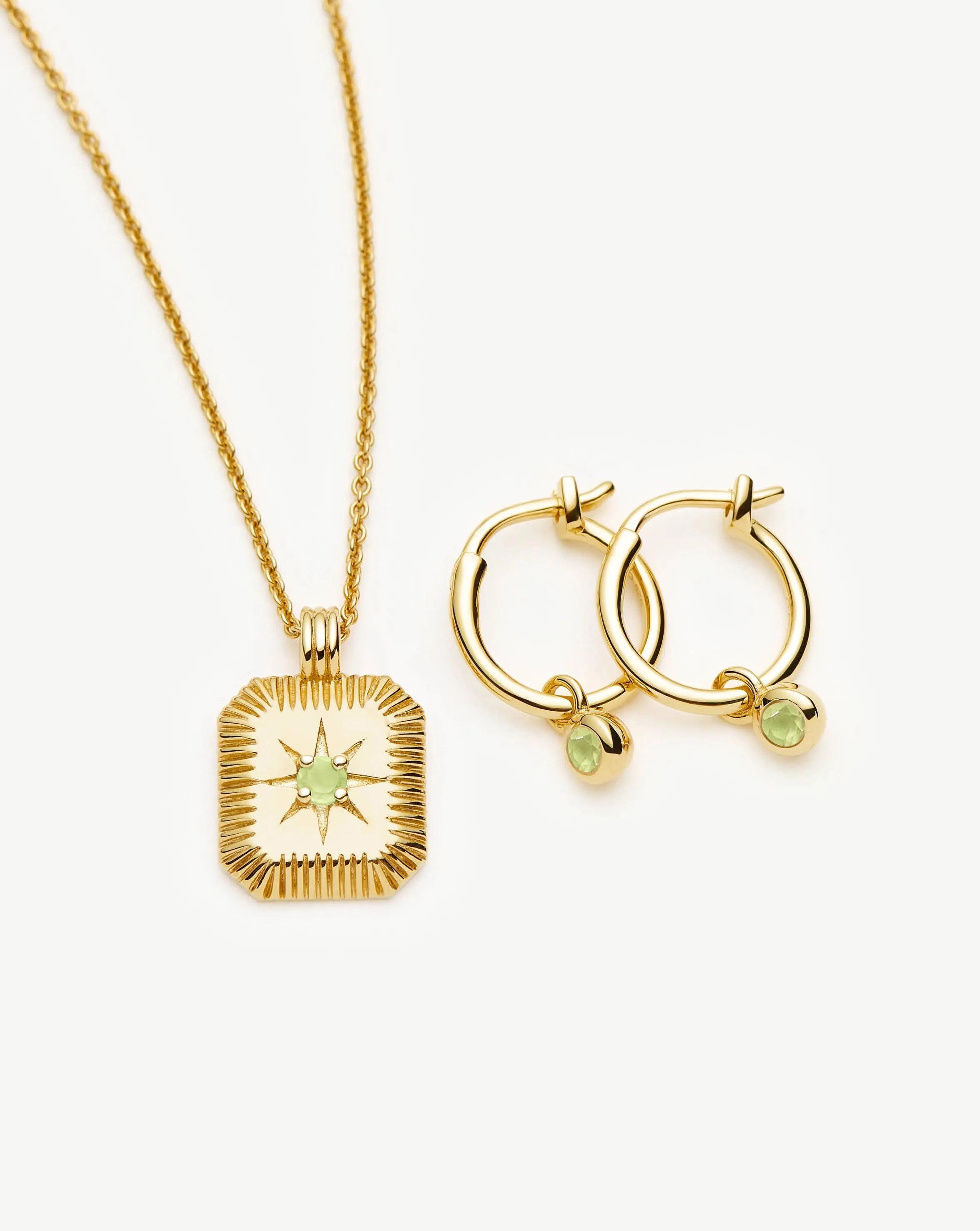 Missoma Meaningful August korusetti 18k vermeili peridootti