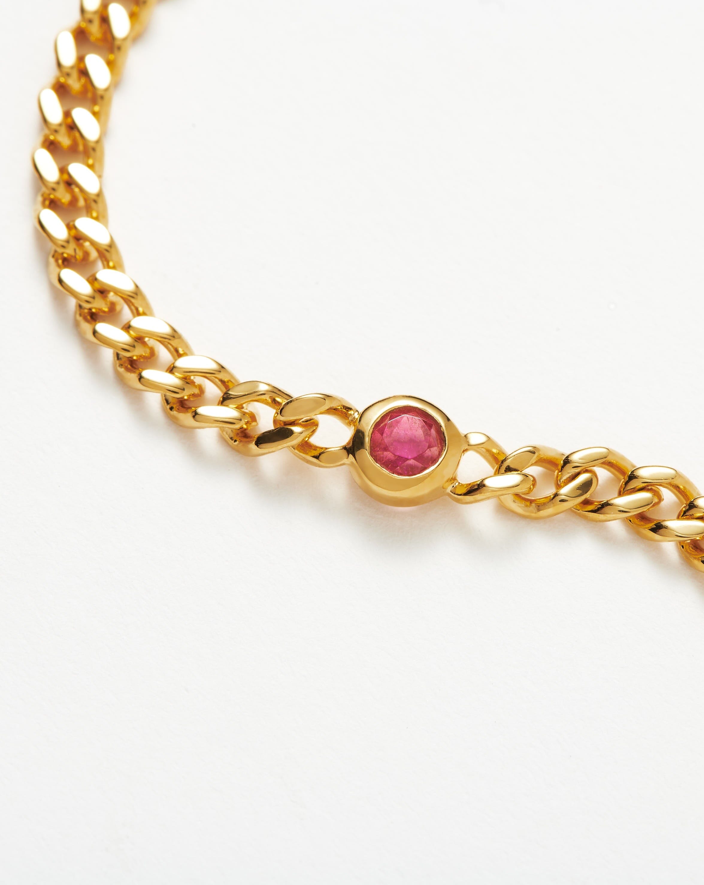 Missoma October Birthstone rannekoru kulta turmaliini