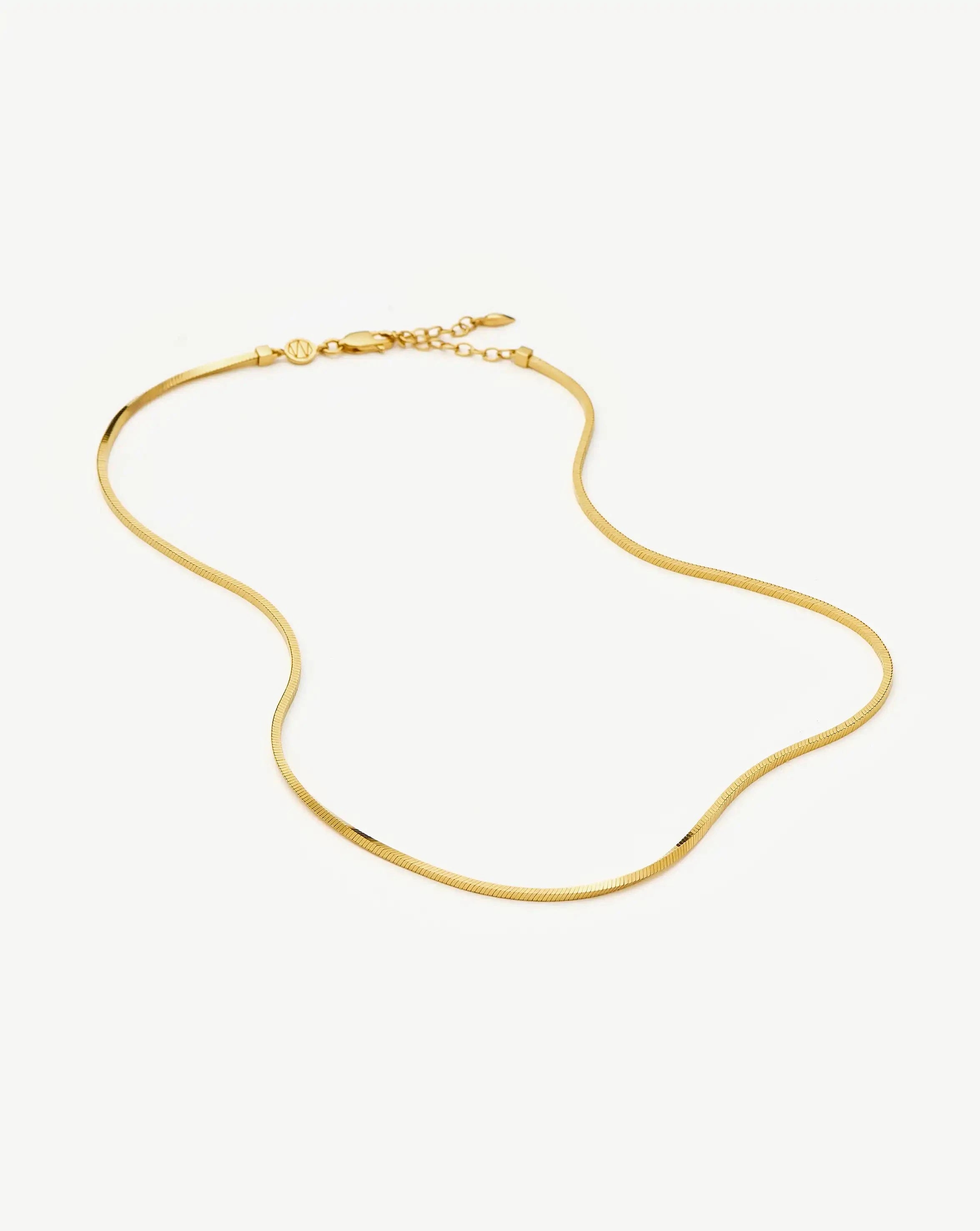 MISSOMA Lucy Williams Short Square Snake Chain kaulakoru kulta