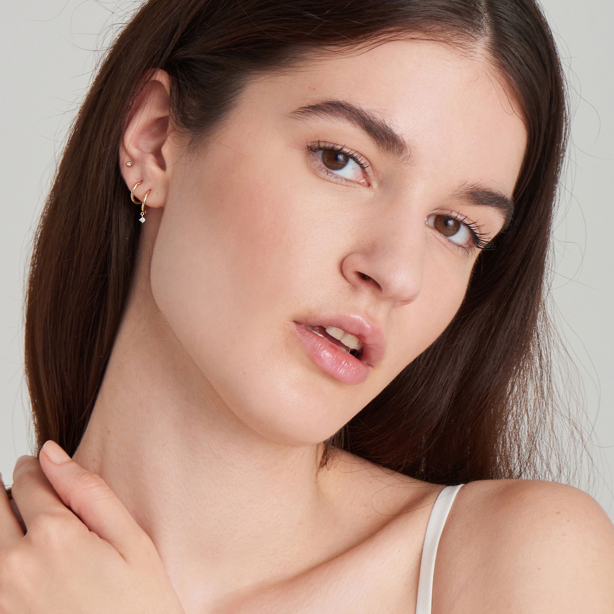 Ania Haie 14kt Gold Huggie Hoop korvakorut aitoa kultaa