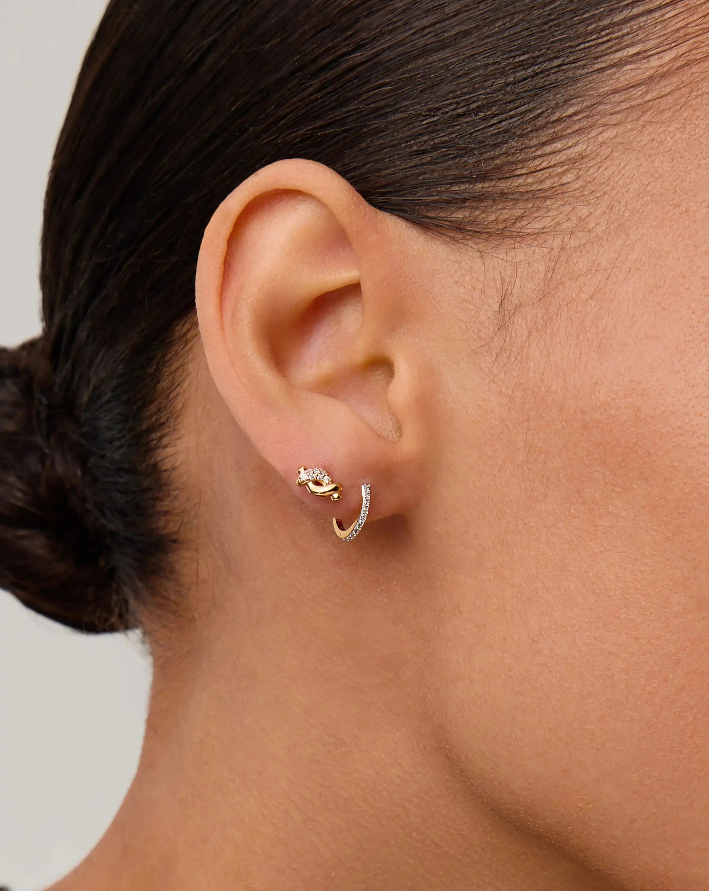 MISSOMA Molten Snow Stud korvakorut kulta zirkonia