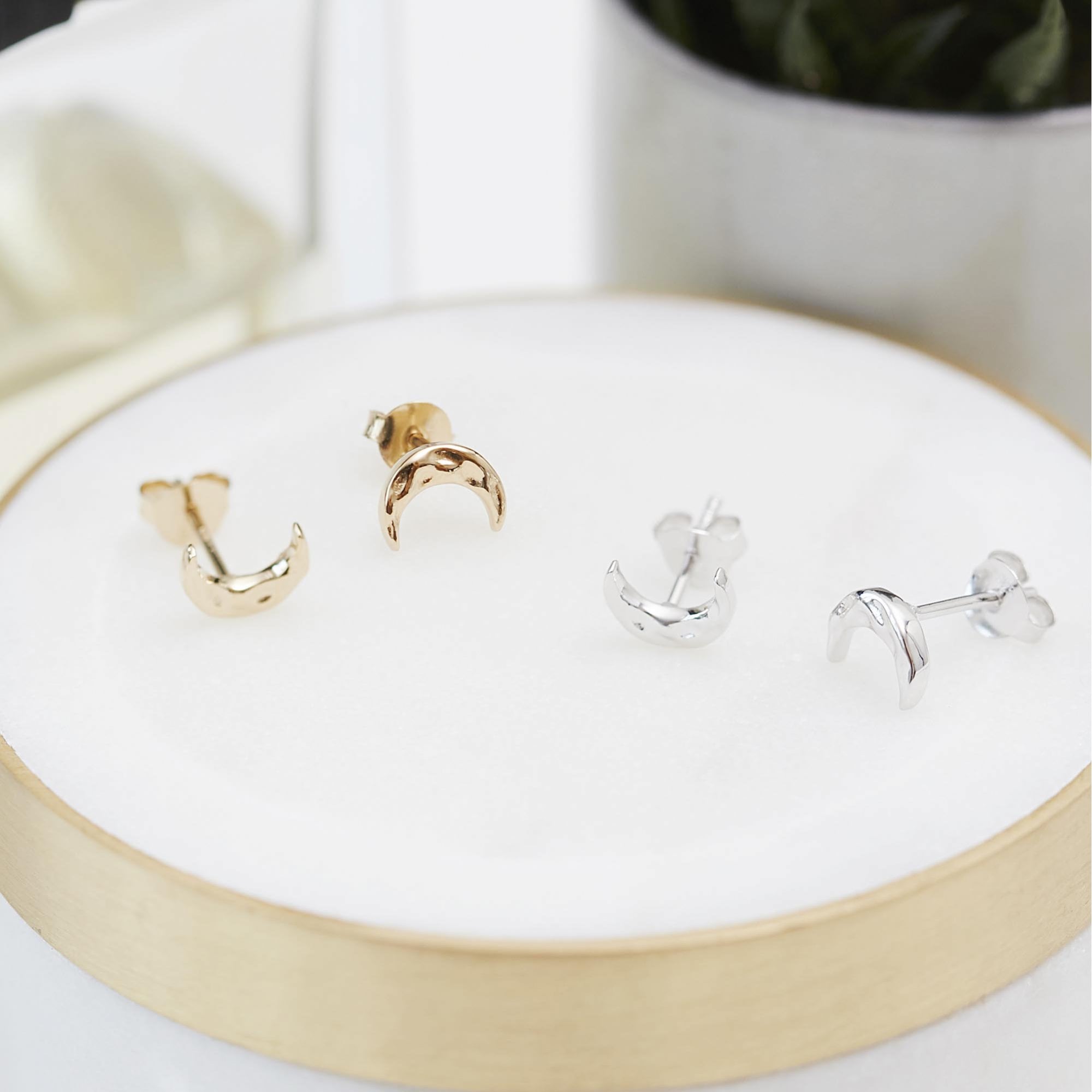 Muru Jewellery Moon nappikorvakorut kulta