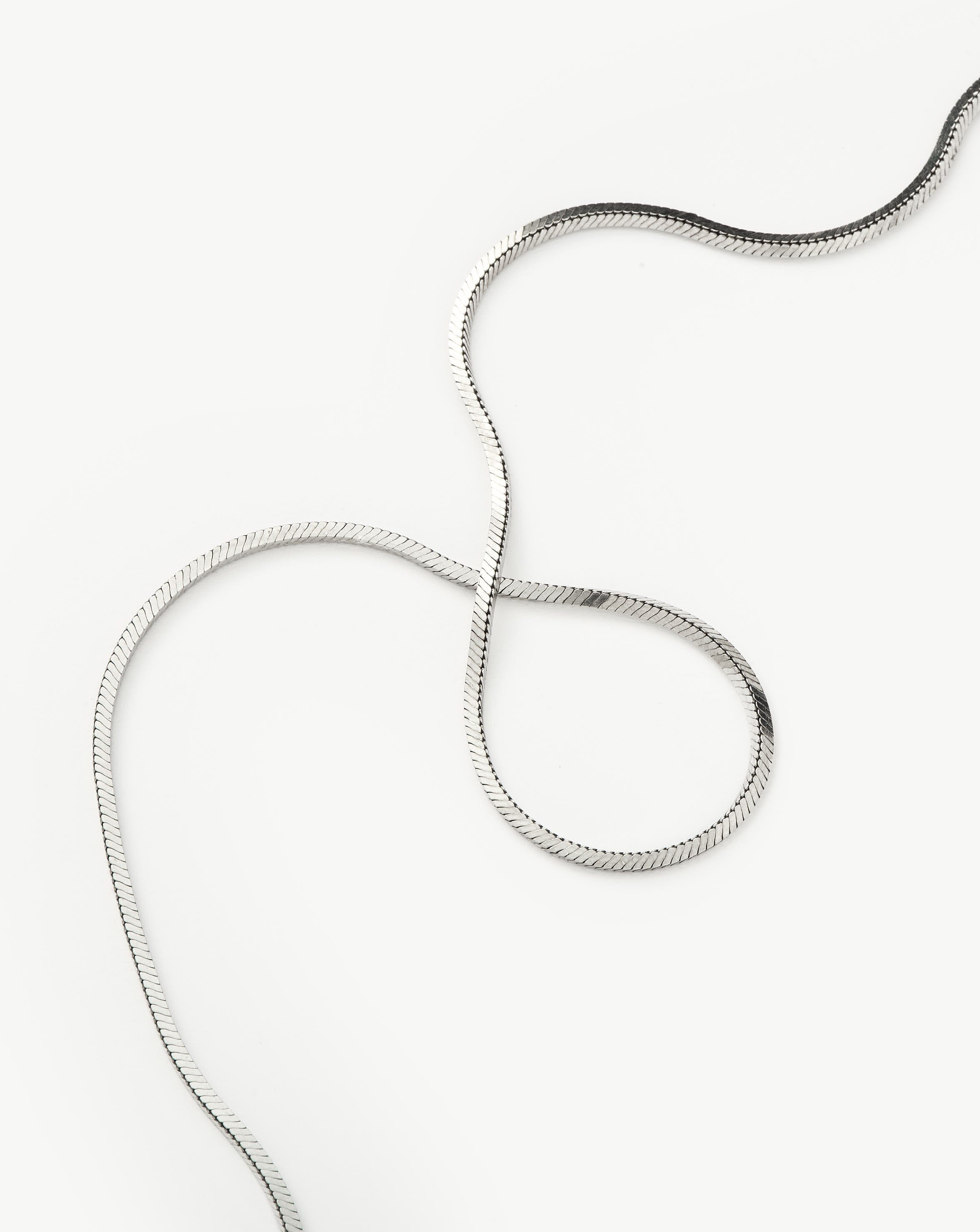 Missoma Lucy Williams Medium Square Snake Chain kaulakoru hopea 50 cm