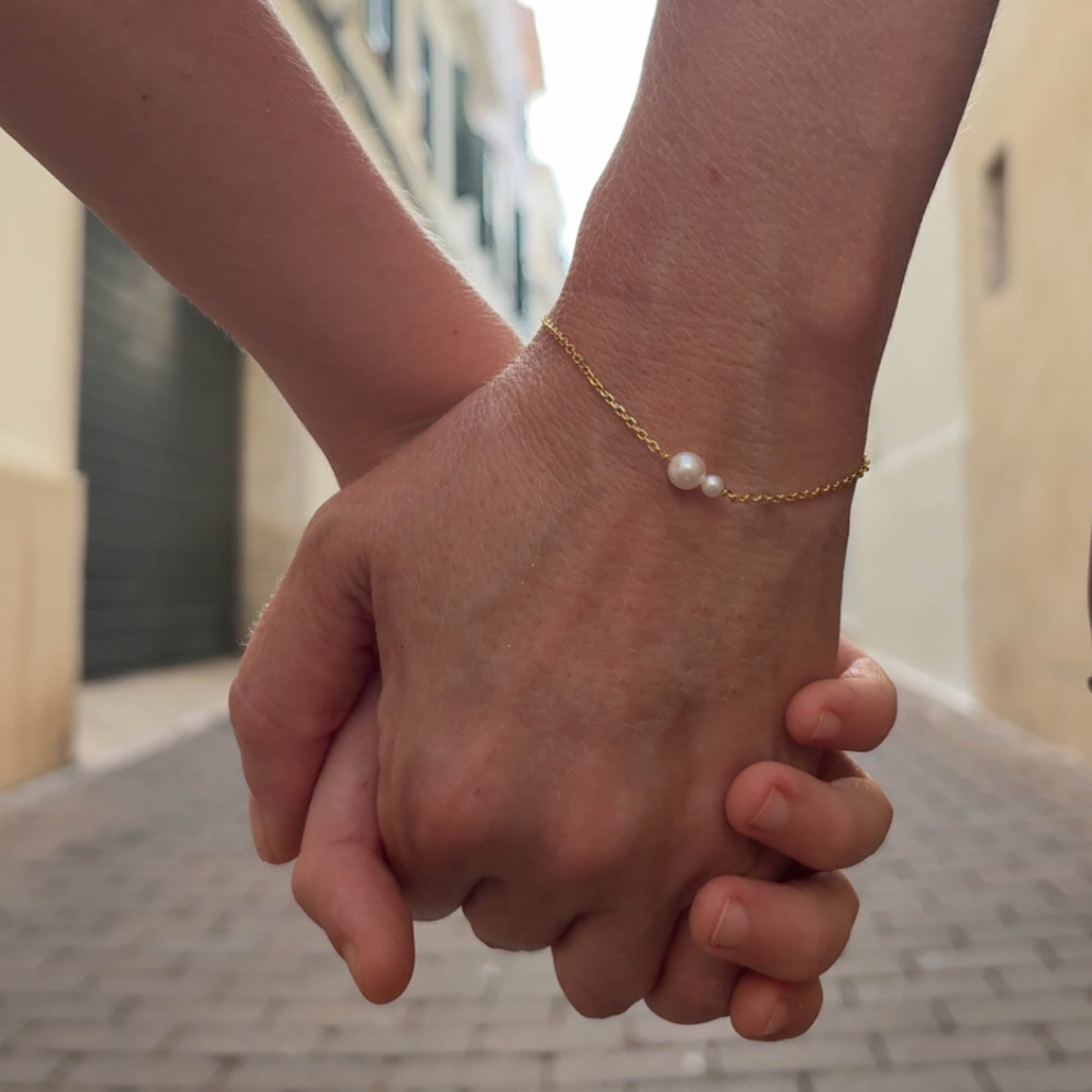Muru Connected helmirannekoru hopea