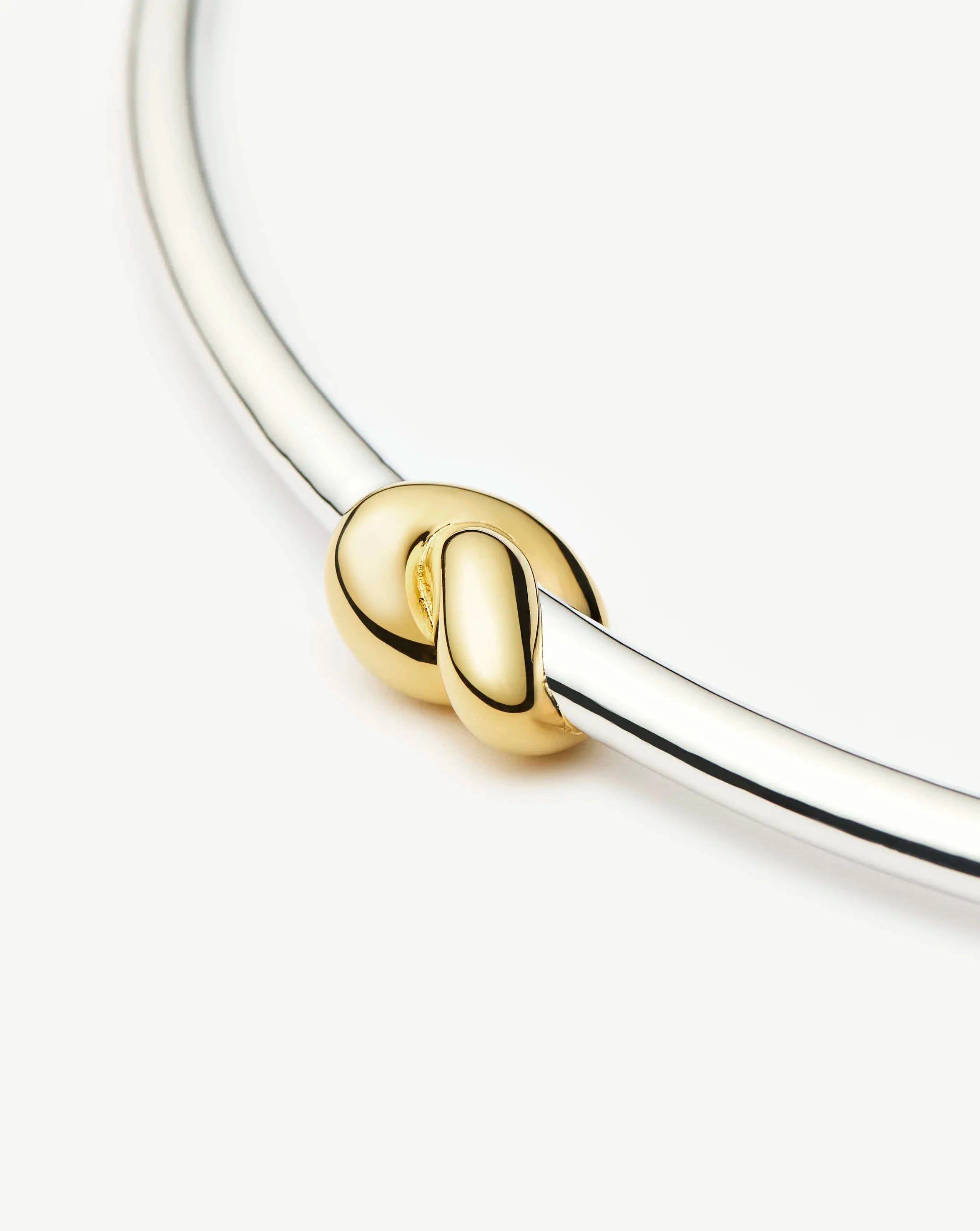 Missoma Lucy Williams Knot Torque kaulakoru mixed metal