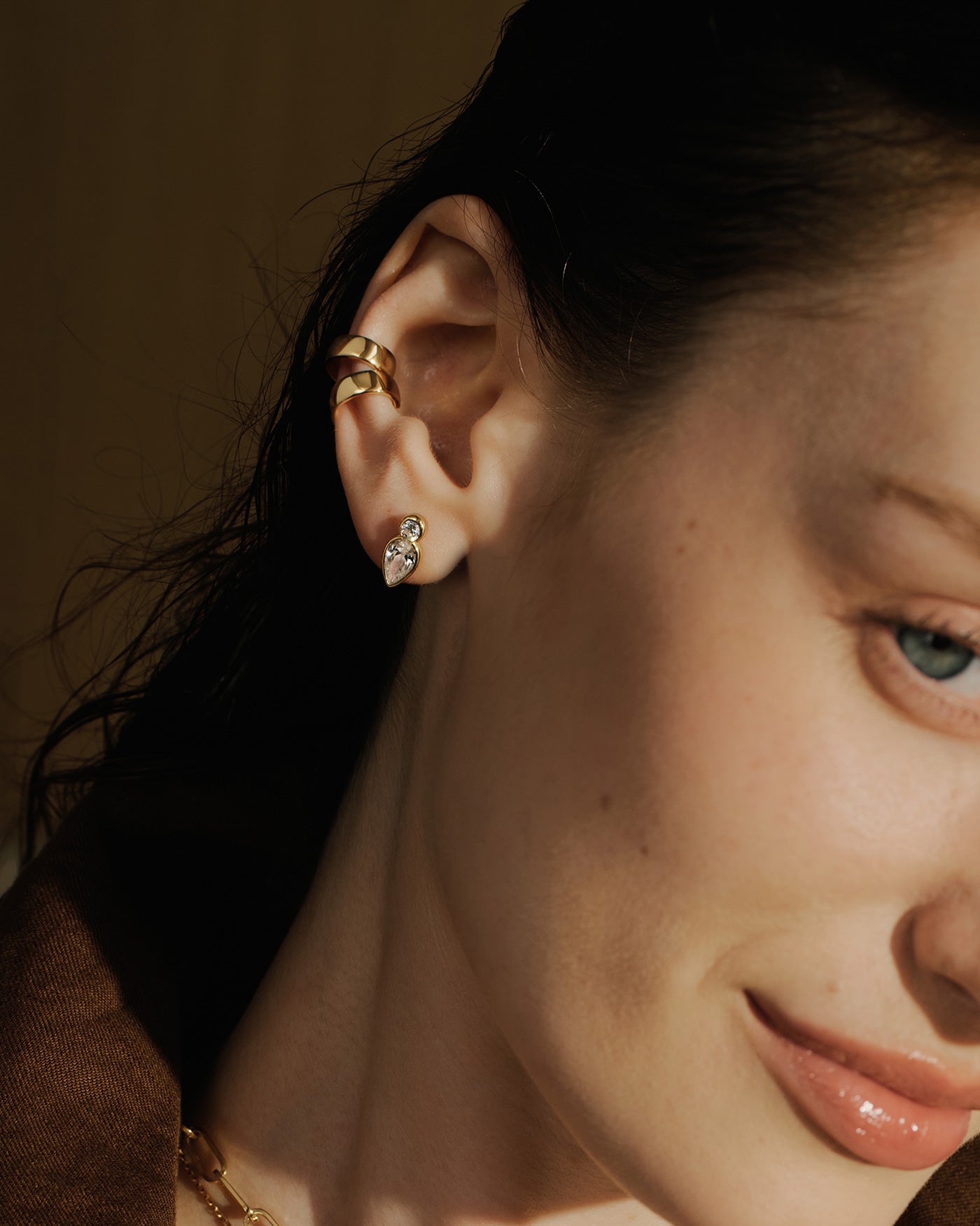 Ania Haie Wanderer Bezel Teardrop nappikorvakorut kulta
