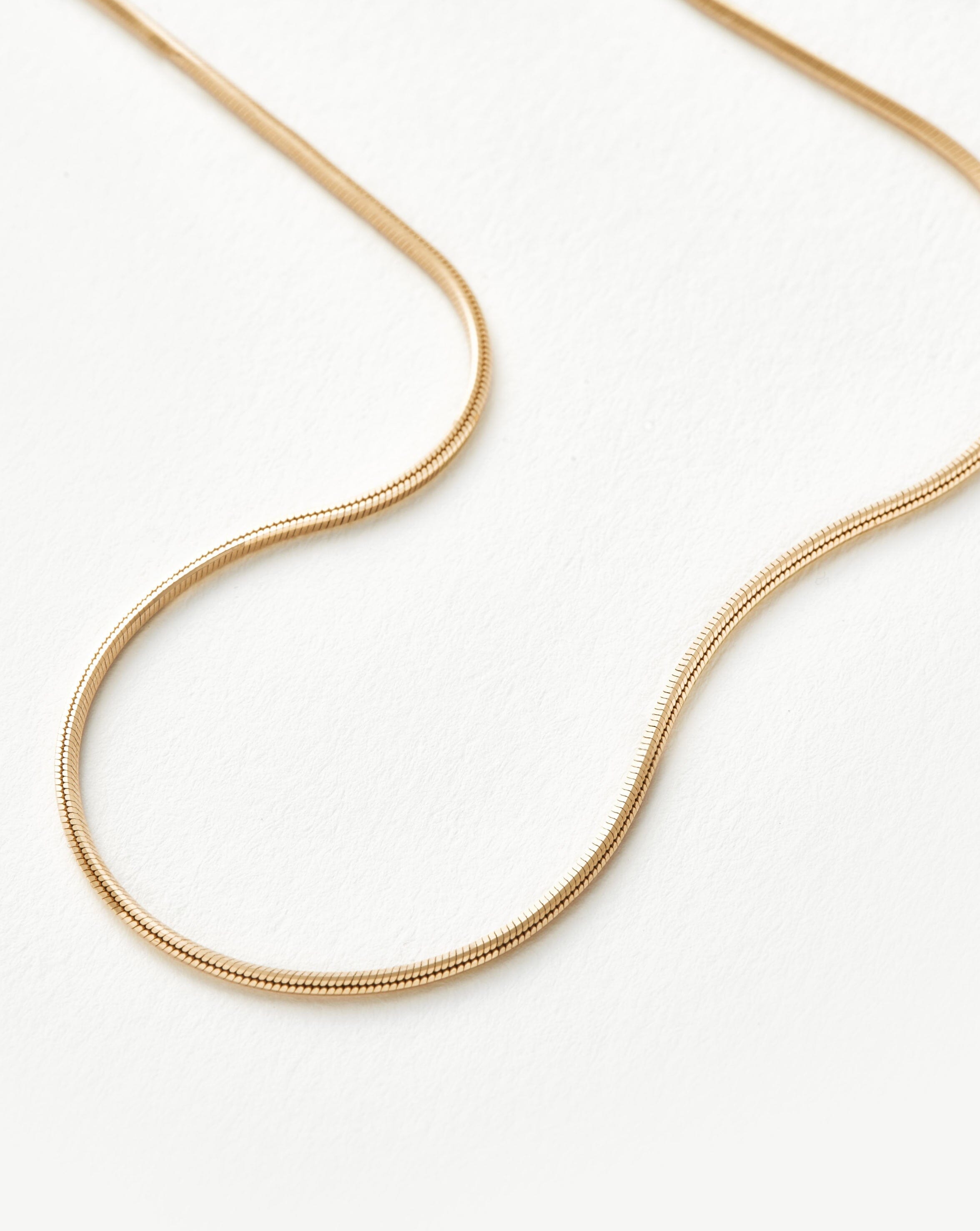 Missoma Square Snake Chain kaulakoru 14ct kulta