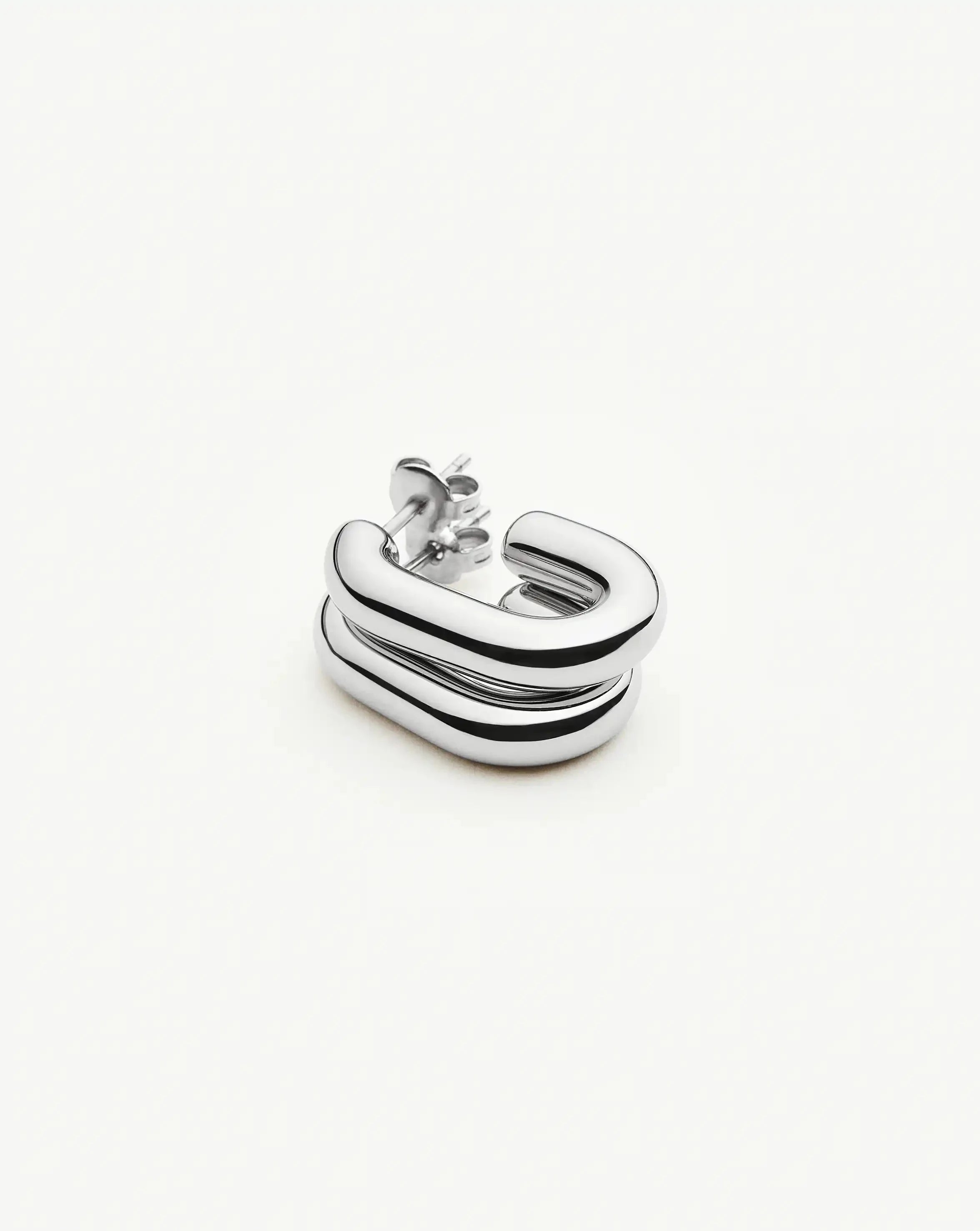 Missoma Chubby Oval korvarenkaat hopea Small vedenkestävä