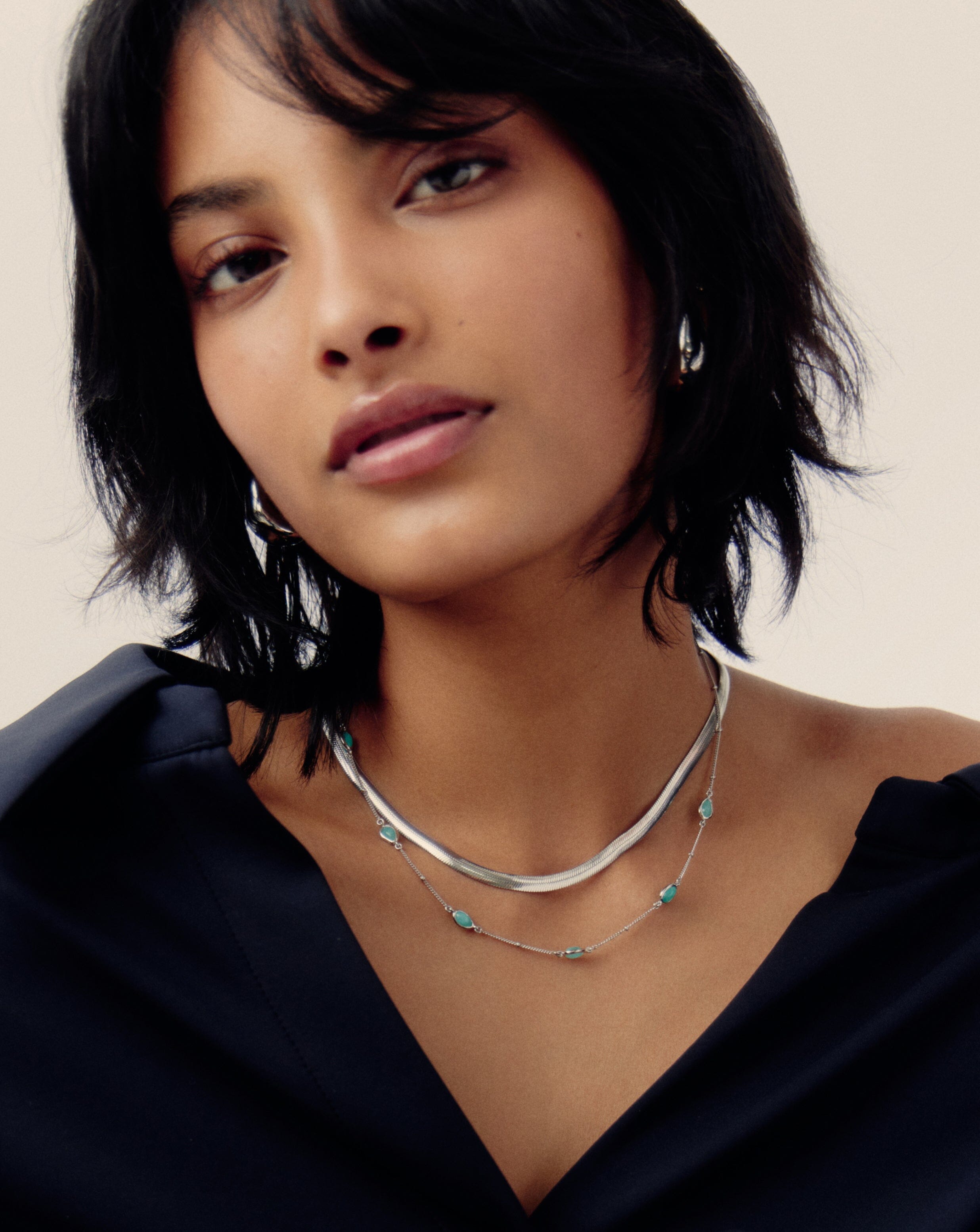 Missoma Magma Charm Choker kaulakoru hopea amatsiini