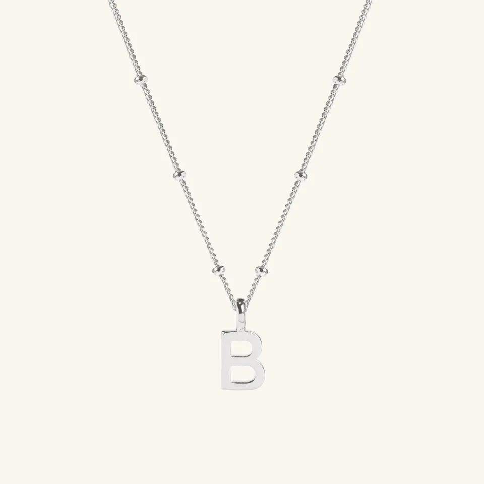 Muru Letter kirjainkaulakoru hopea 18" helmiketju A