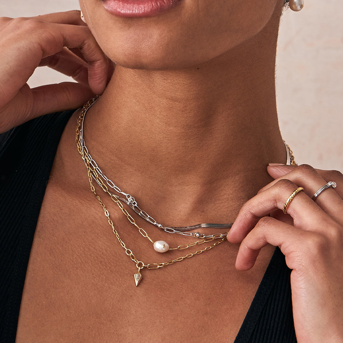 Ania Haie Pearl Sparkle Chain kaulakoru kulta helmi