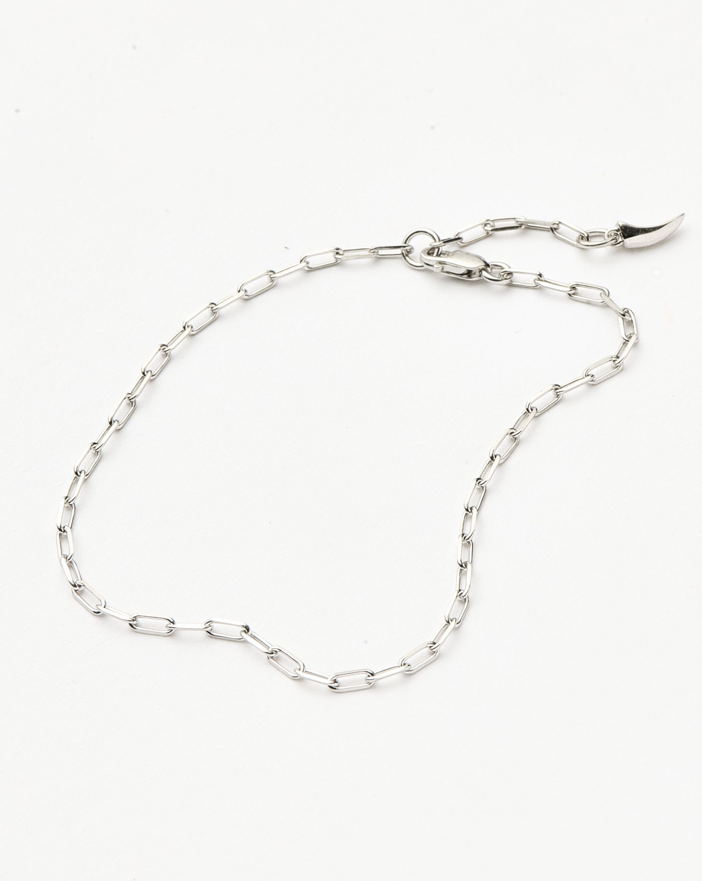 Missoma Classic Paperclip ranneketju valkokulta 14 ct