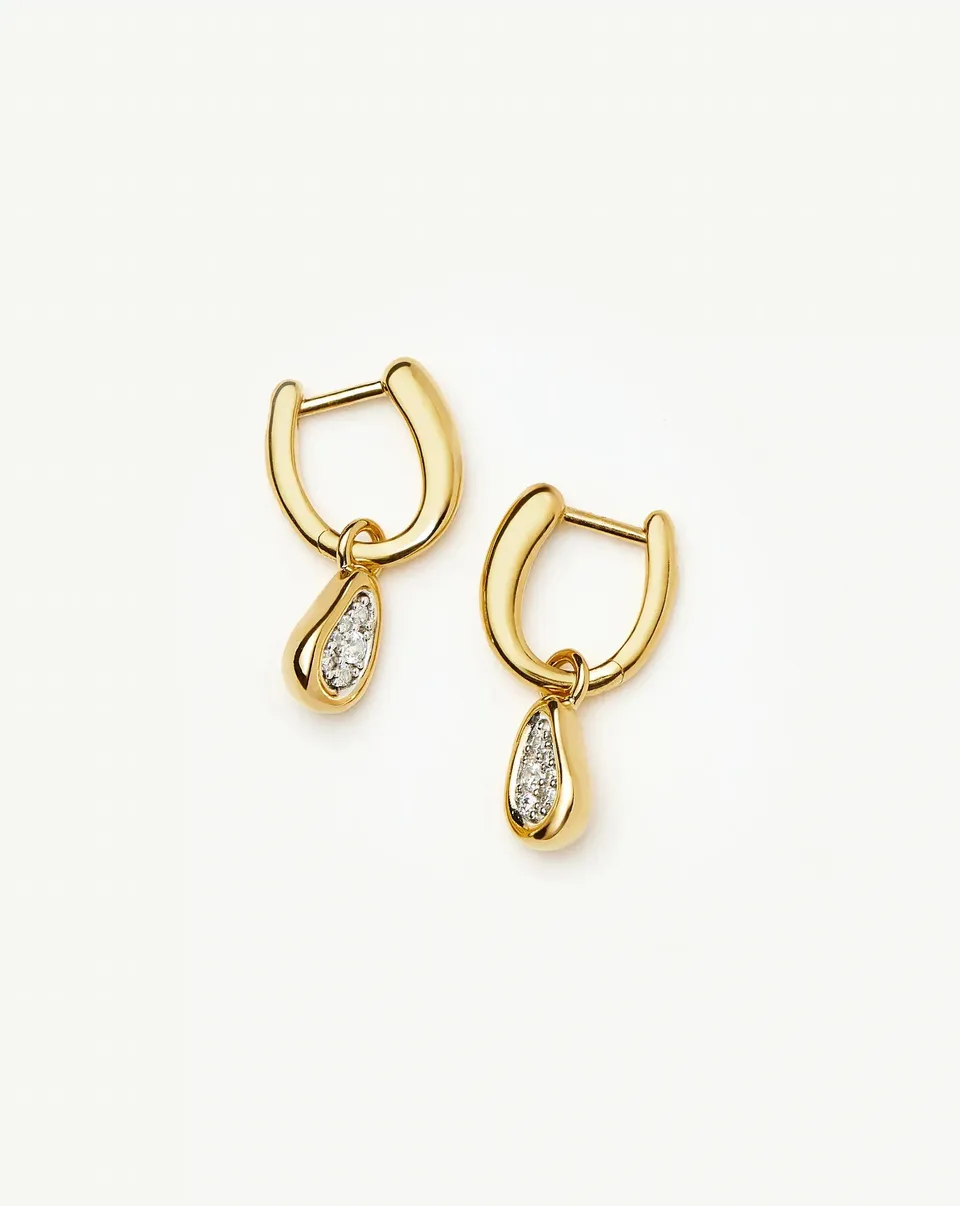 MISSOMA Molten Teardrop Pave Charm korvakorut kulta